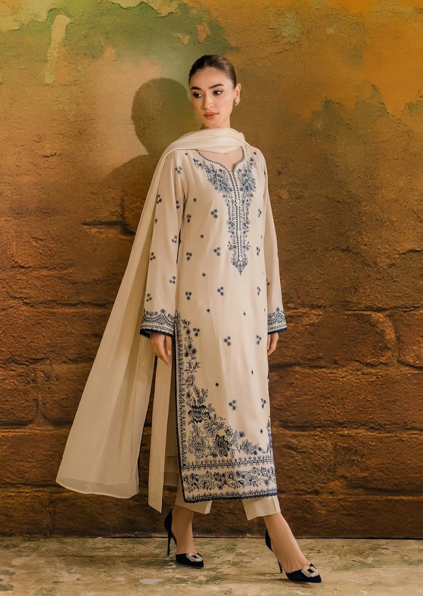 lawn cotton Kurta Set in Buttercream