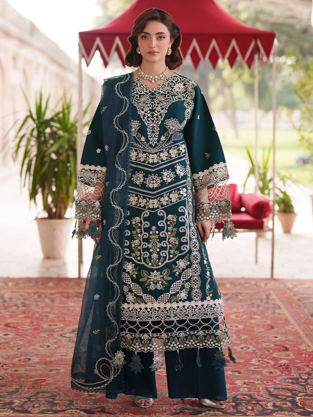 Nilofer Luxury Lawn – NL-13