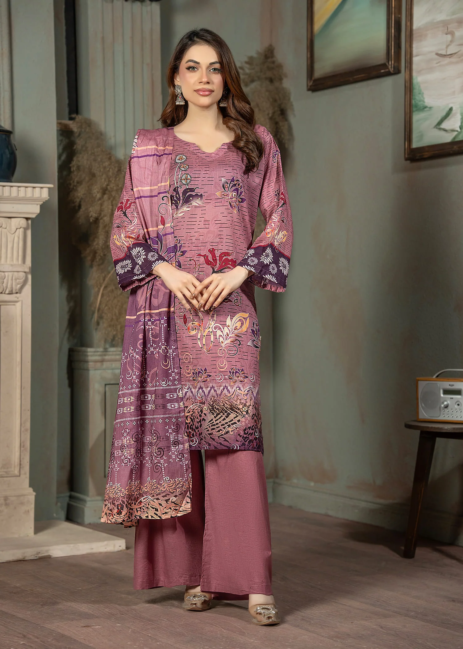 lawn Kurta Set in Purple taupe