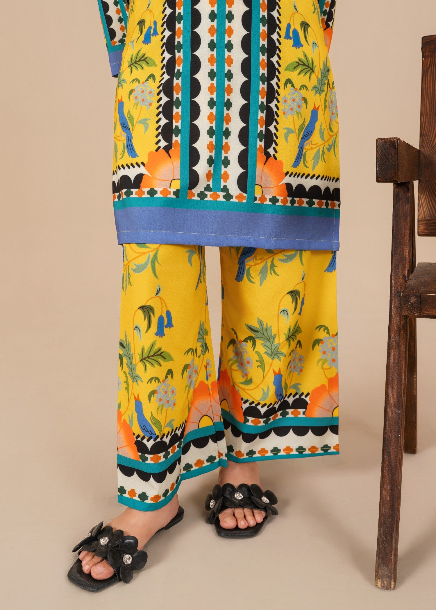 silk crepe Kurta Set in Yellow