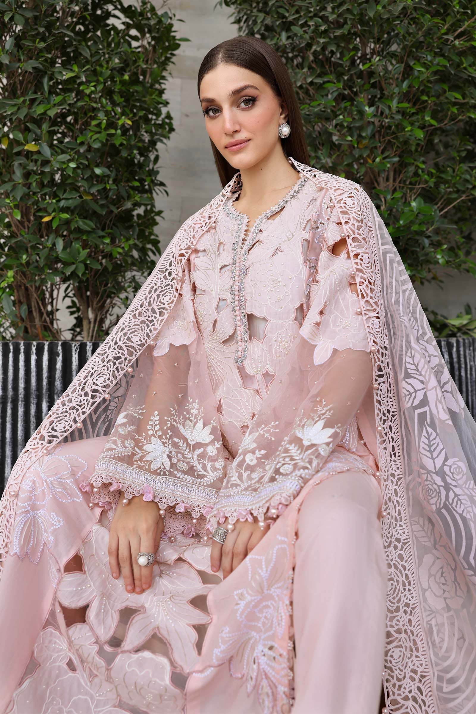 Eid Festive Luxury Lawn – EL26-02