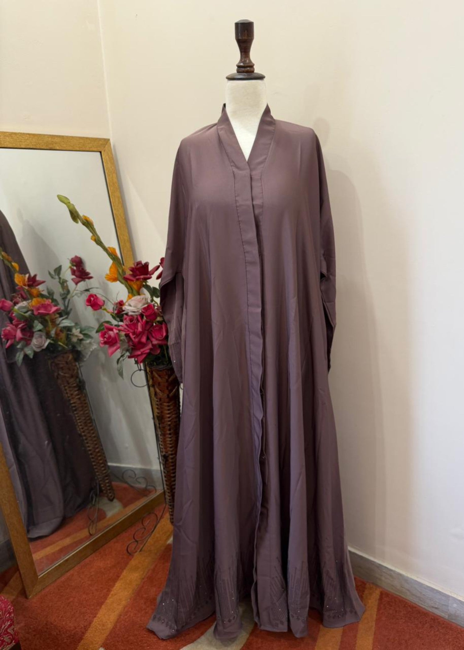 nidha Abaya in Purple taupe
