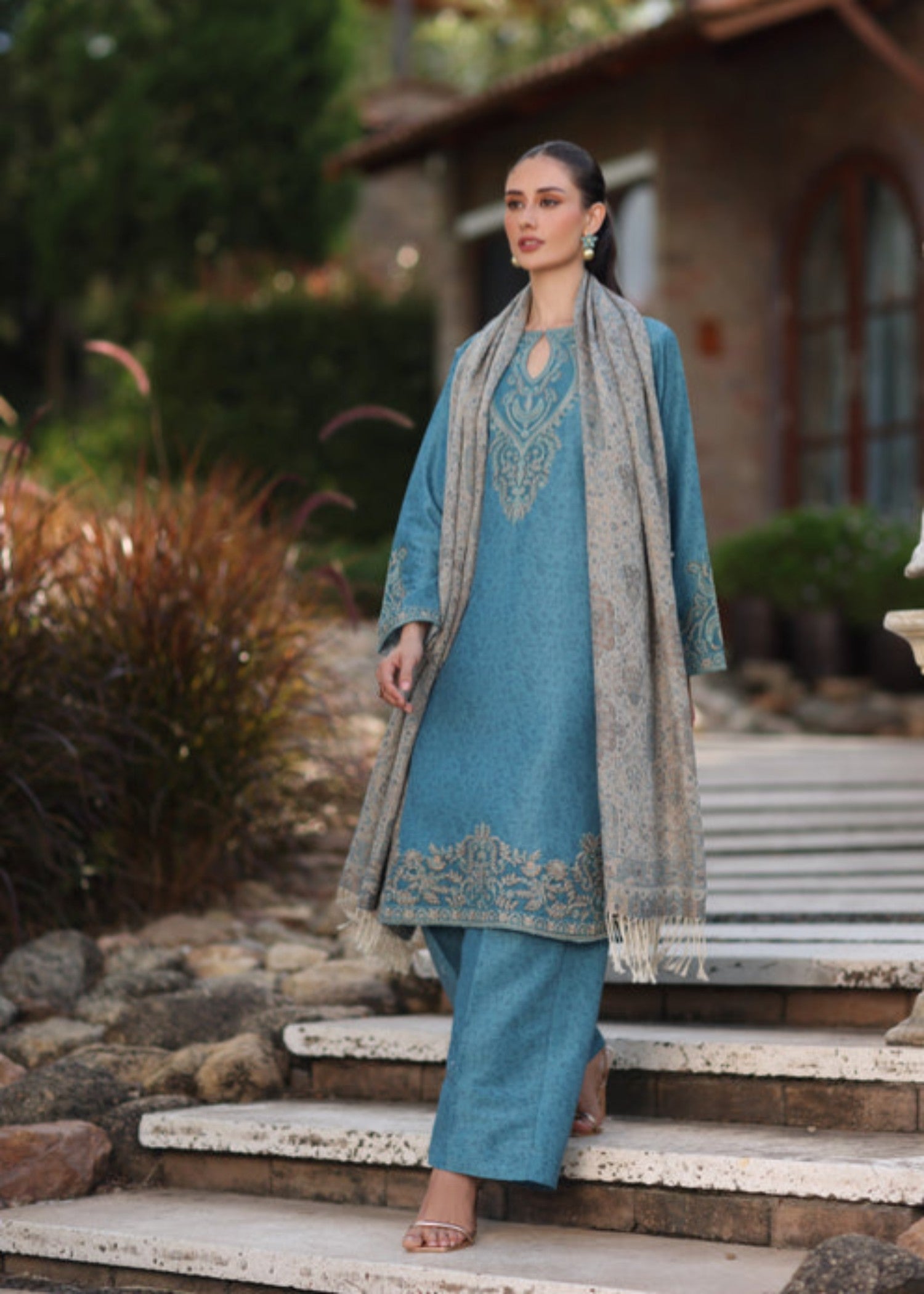 khaddar Kurta Set in Steel blue