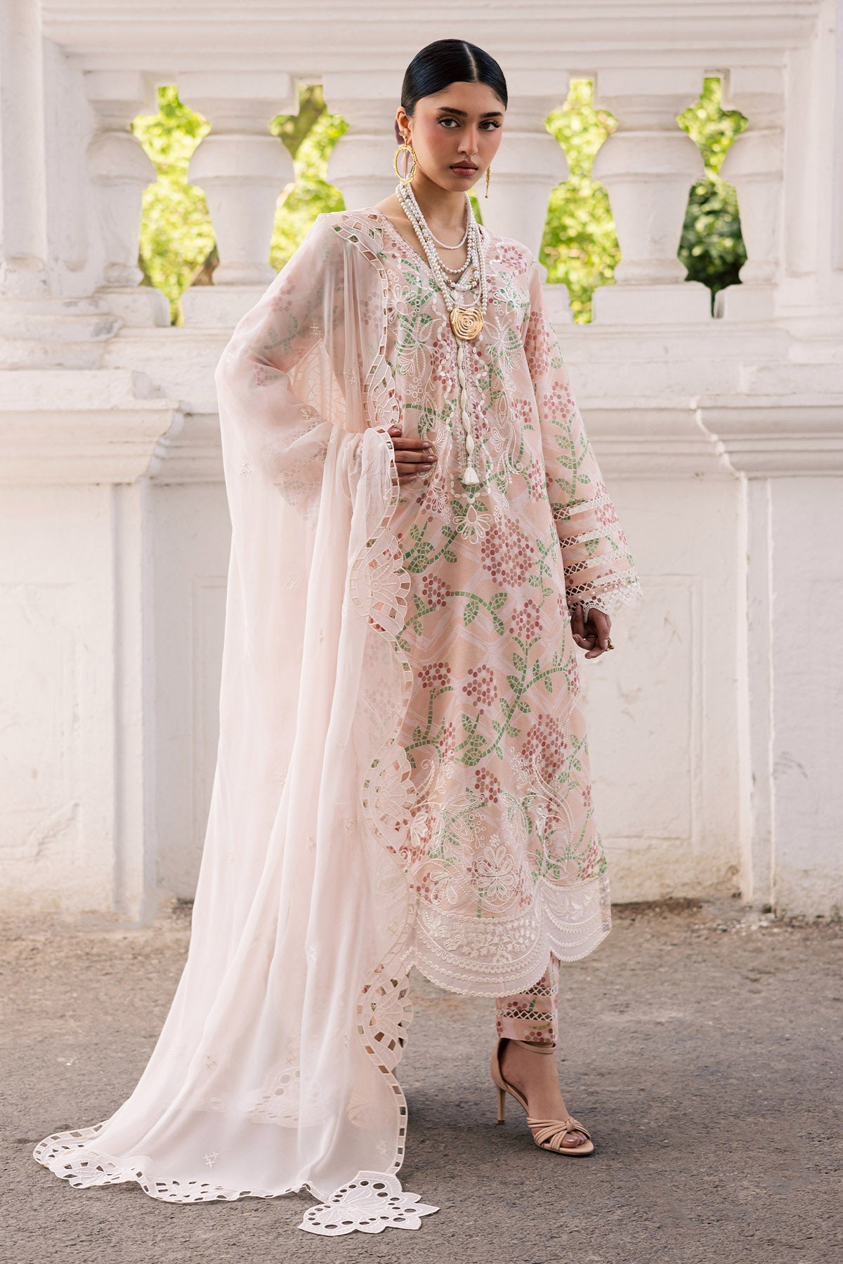 Maya Lawn – NS-169