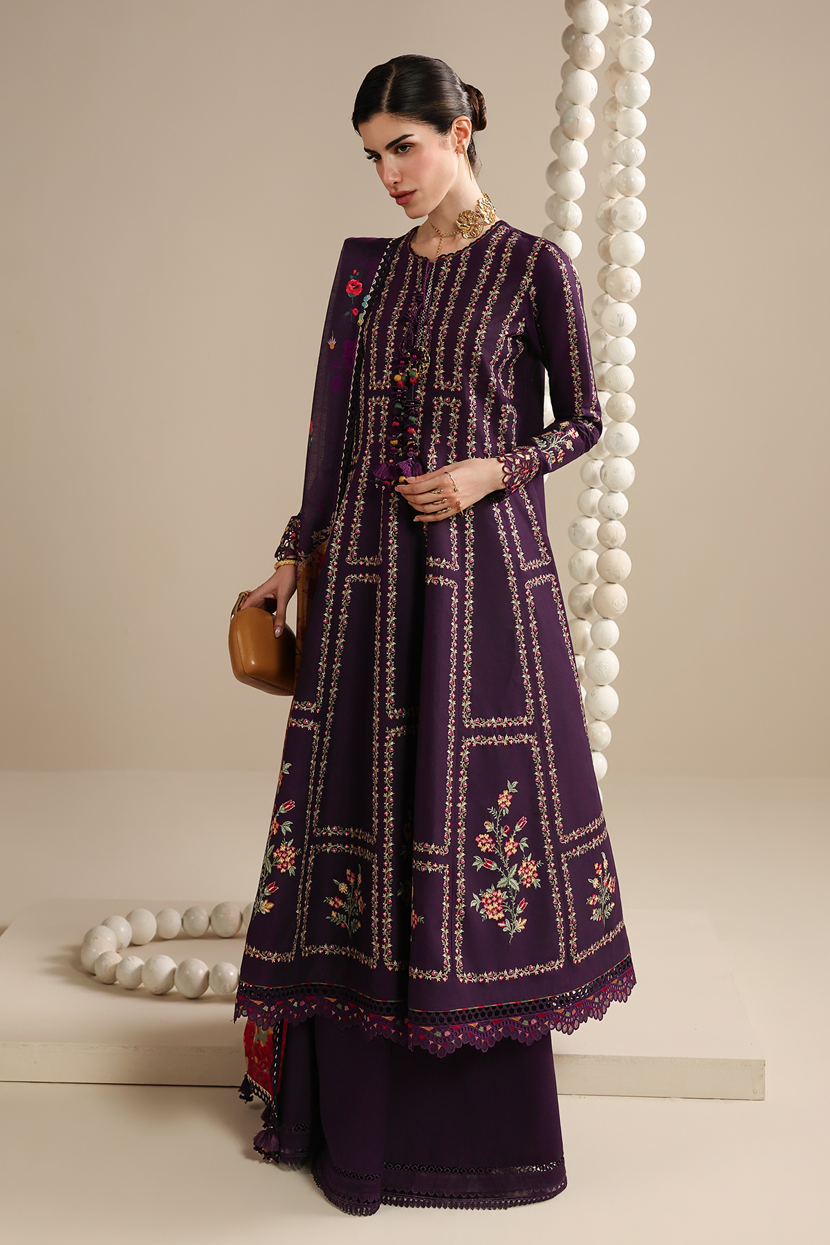 Iris Luxury Festive Lawn – IL26-D06