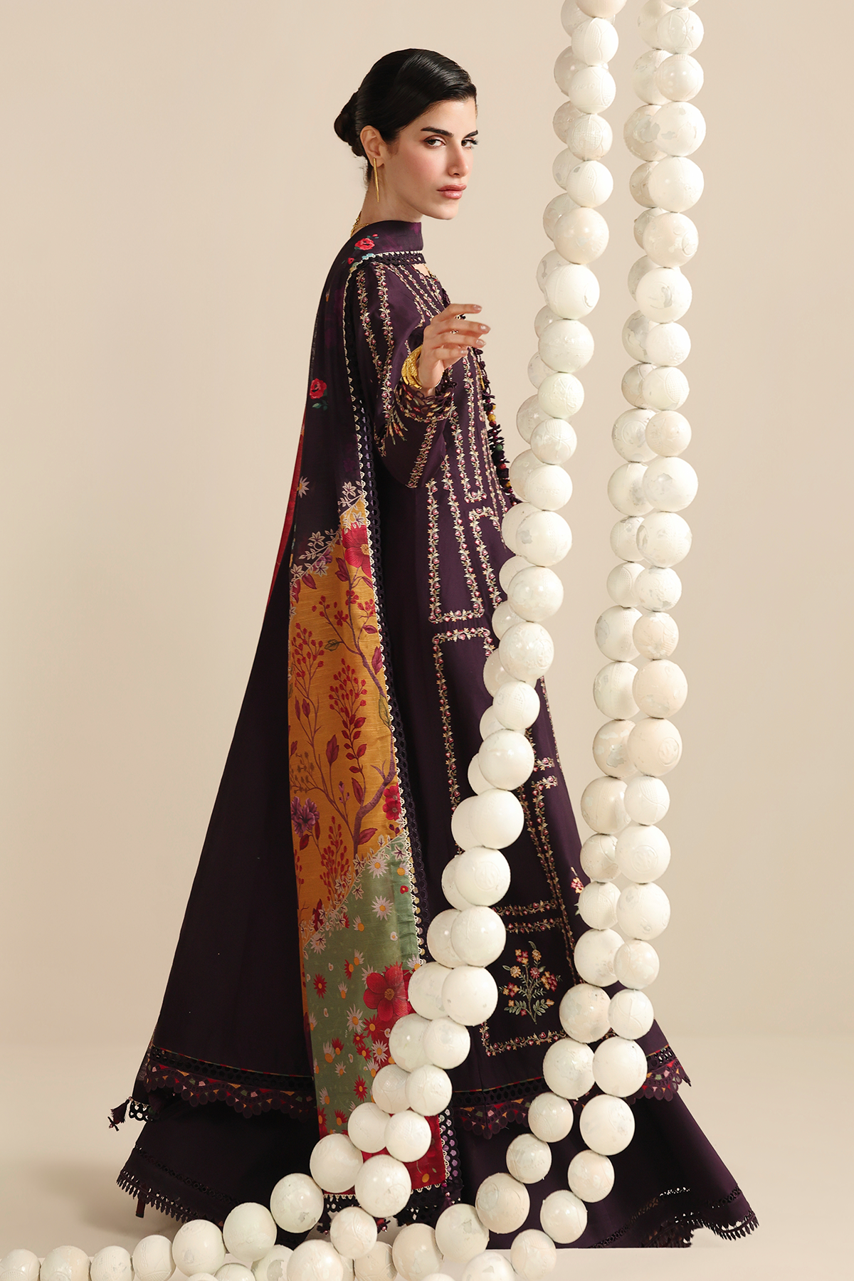 Iris Luxury Festive Lawn – IL26-D06