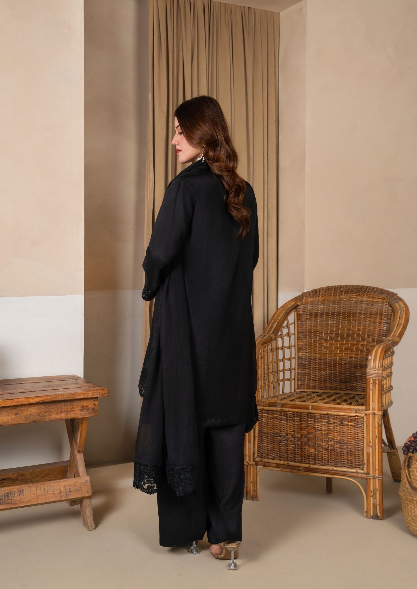 viscose raw silk Kurta Set in Black