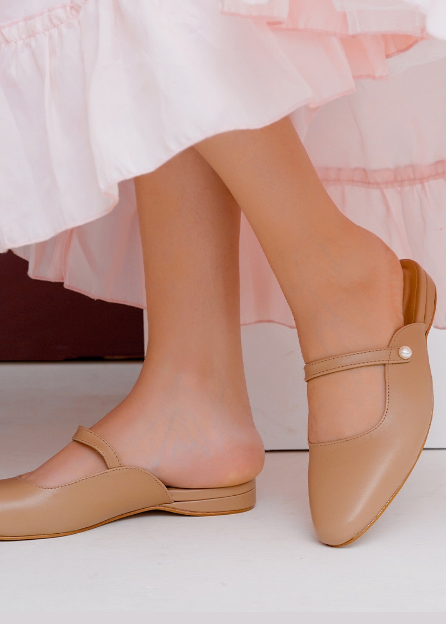 Mules in Beige by - High Quality Women Mules PQH1902