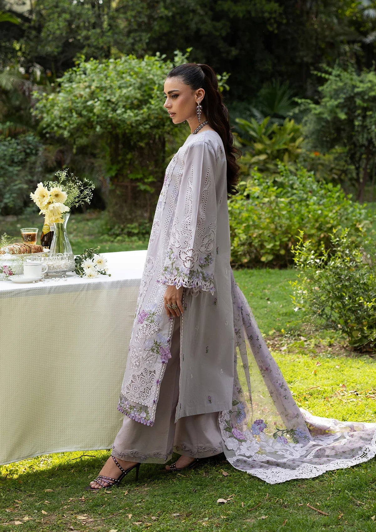 Luxury Lawn – ELQ-4b Pure Plum