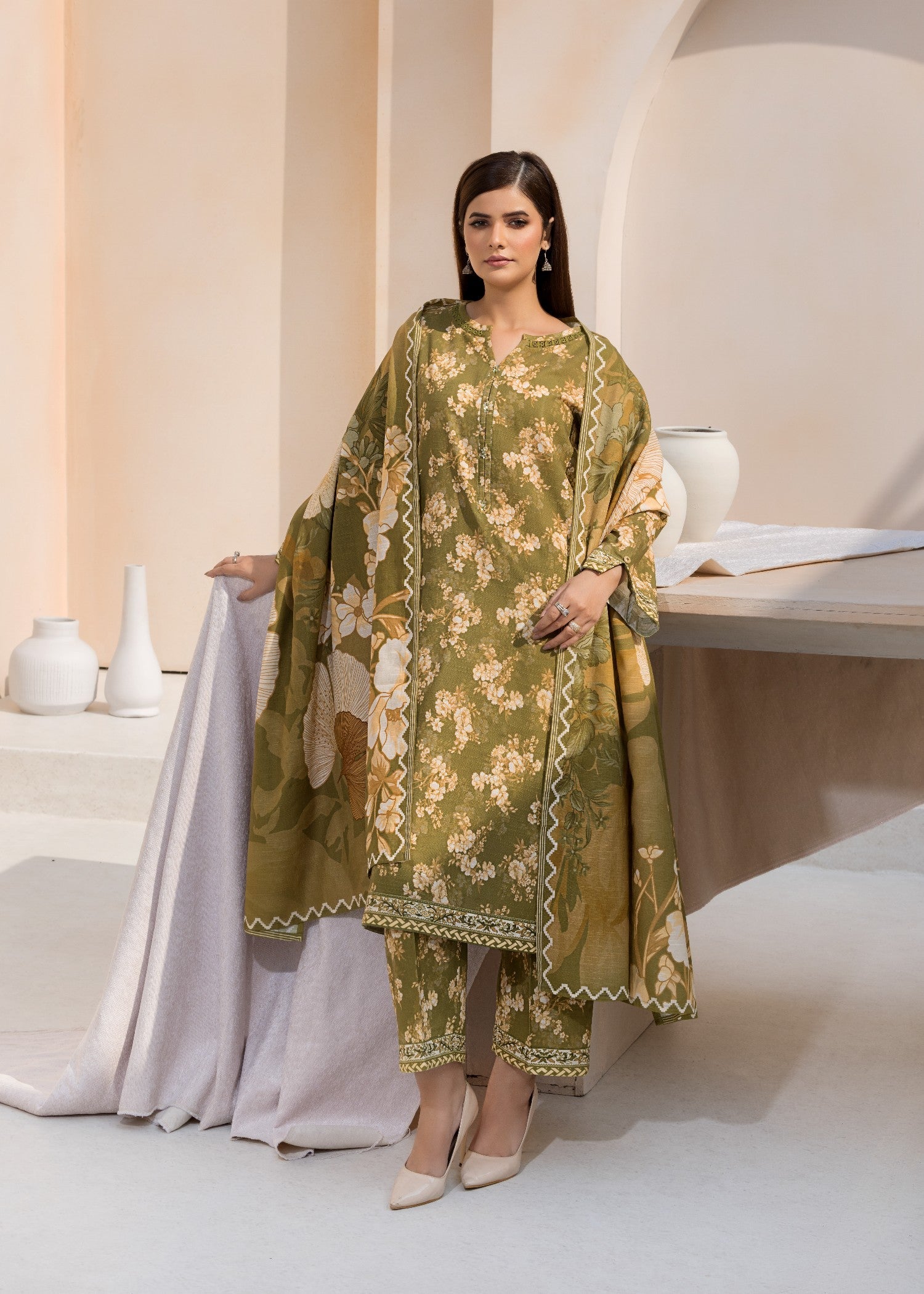 khaddar Kurta Set in Olive green