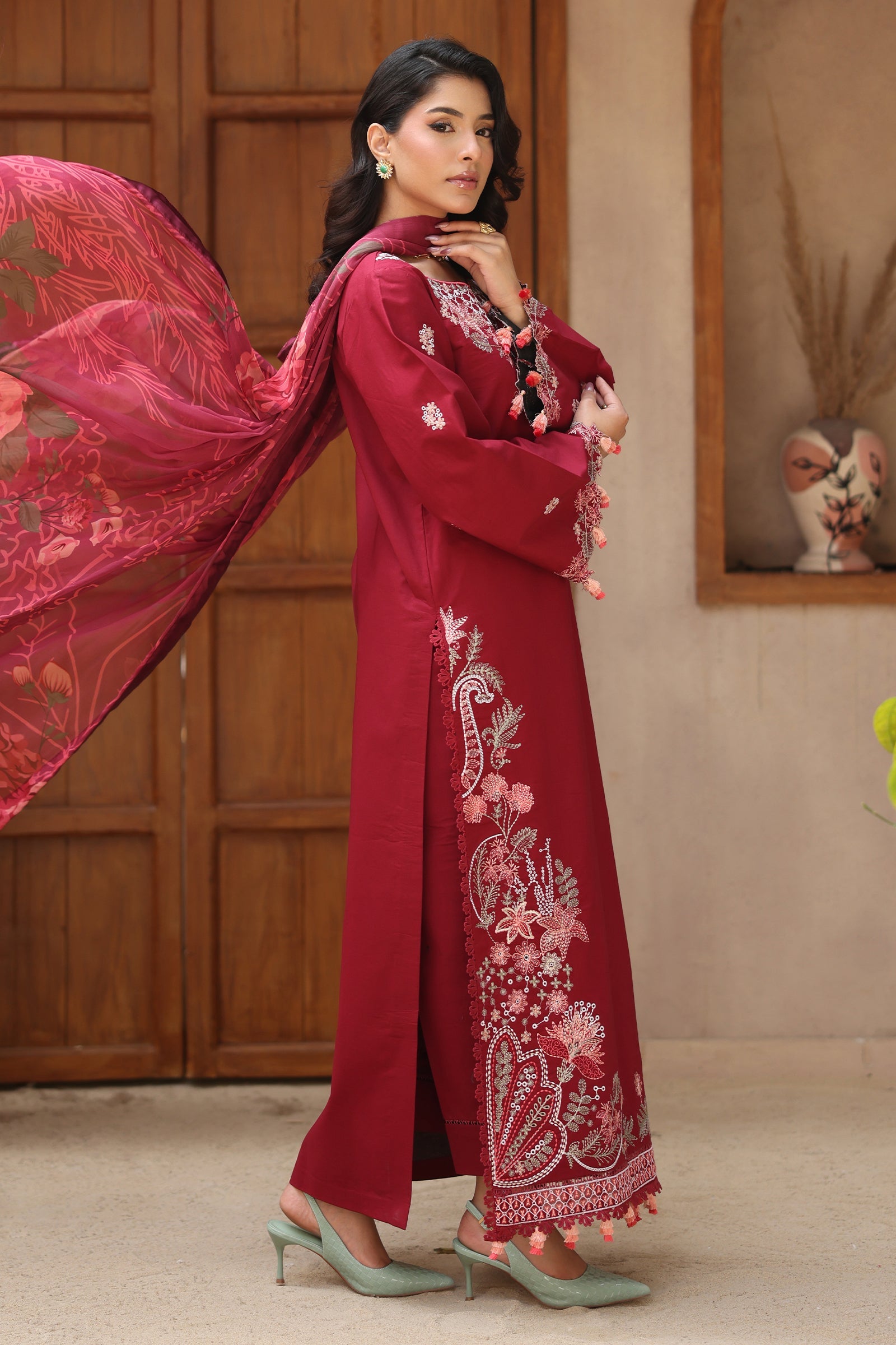 Raaya Rameen Lawn – NOCTELLE