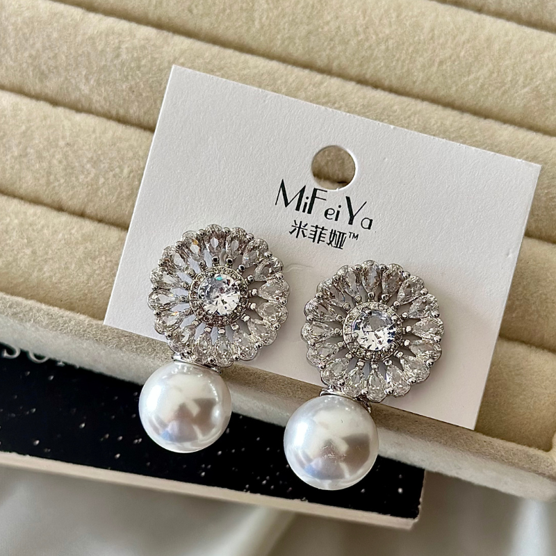 Earrings in Silver Color by - Trendy Women Earrings KTL2246