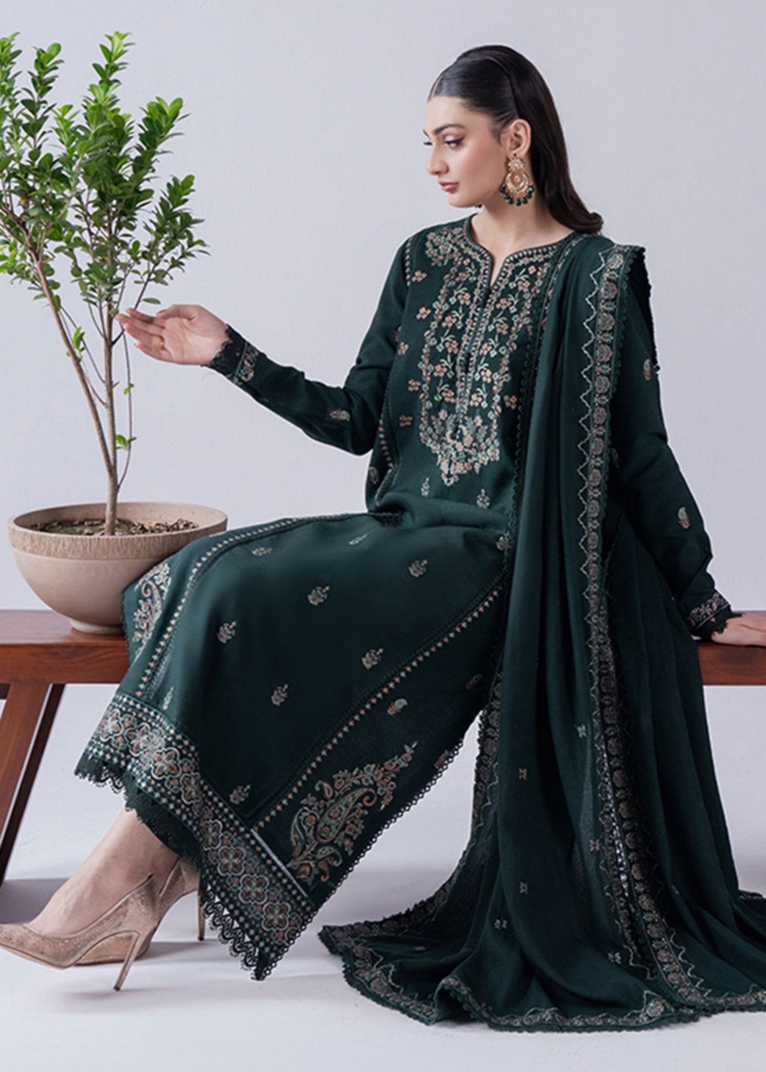 dhanak Kurta Set in Bottle green