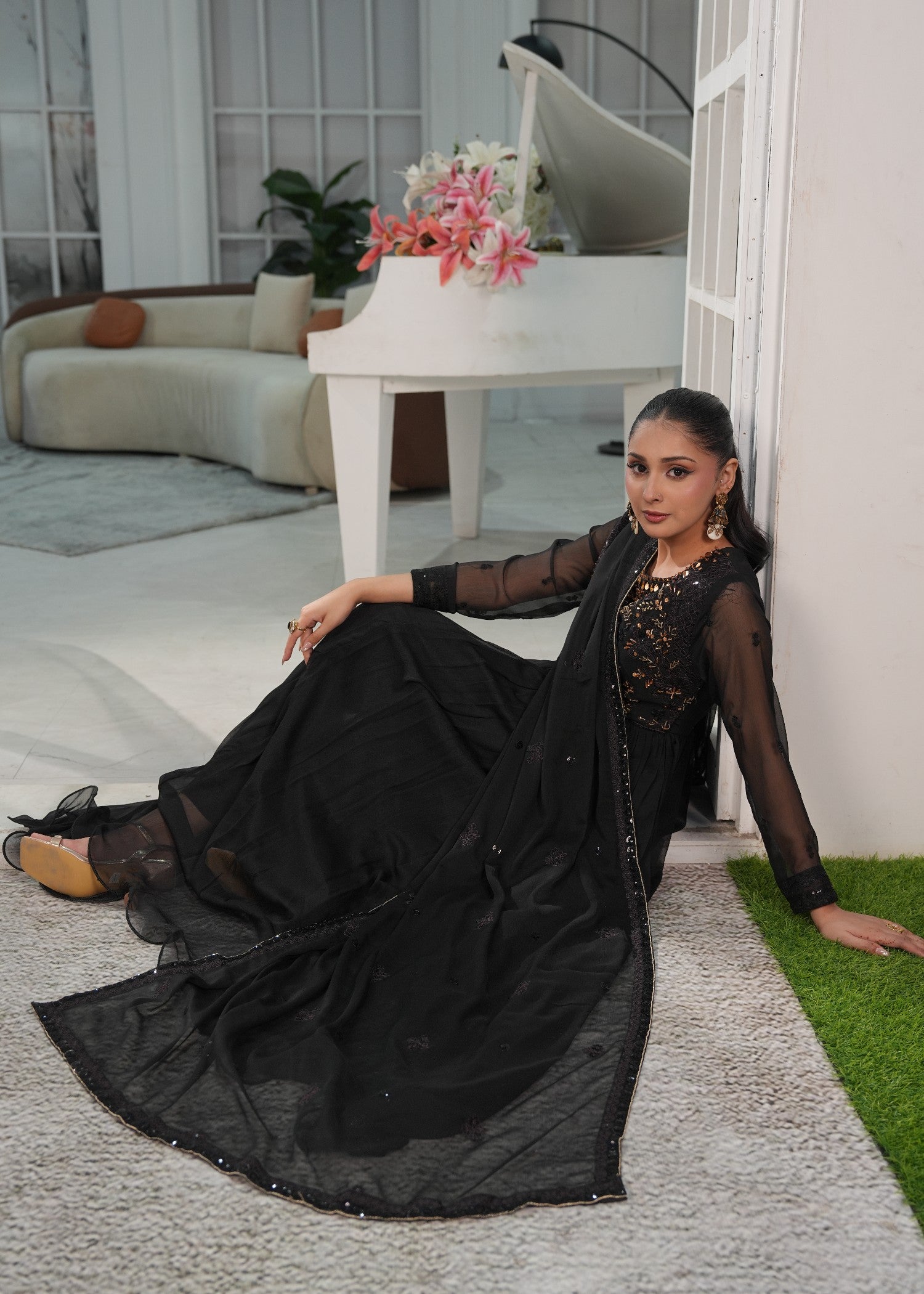 crinkle chiffon Maxi in Black