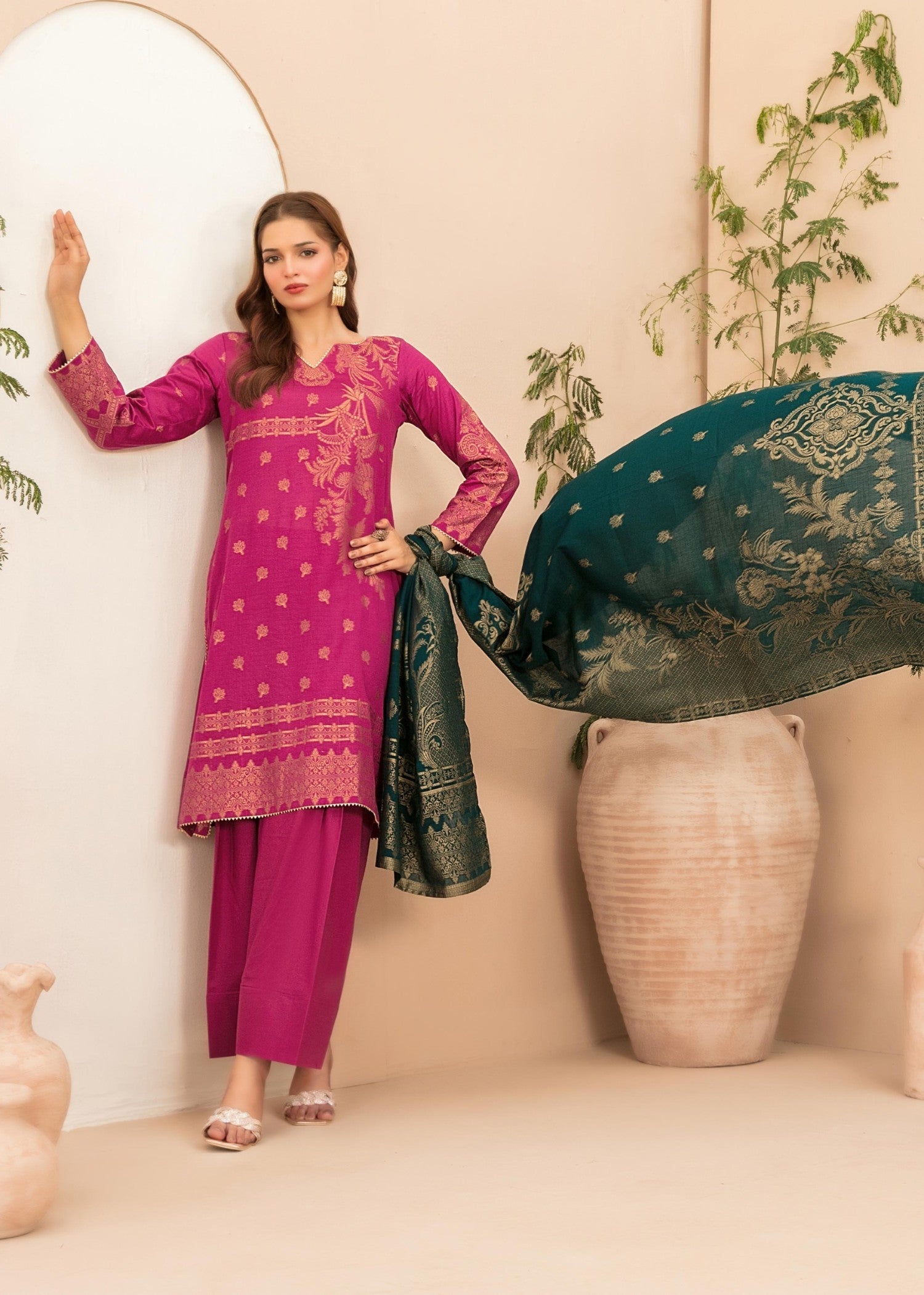 banarasi Kurta Set in Bottle green, shocking pink