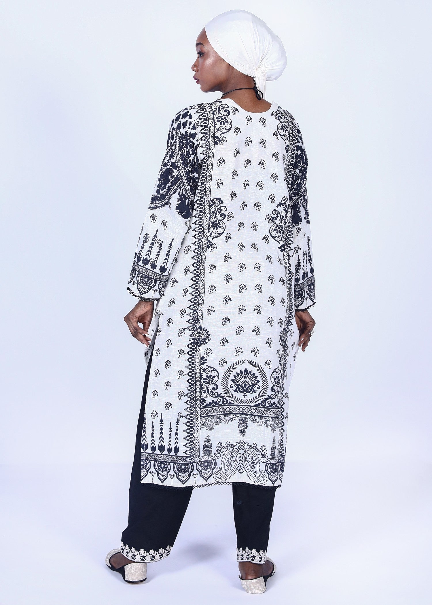 khaddar Kurti in White, black