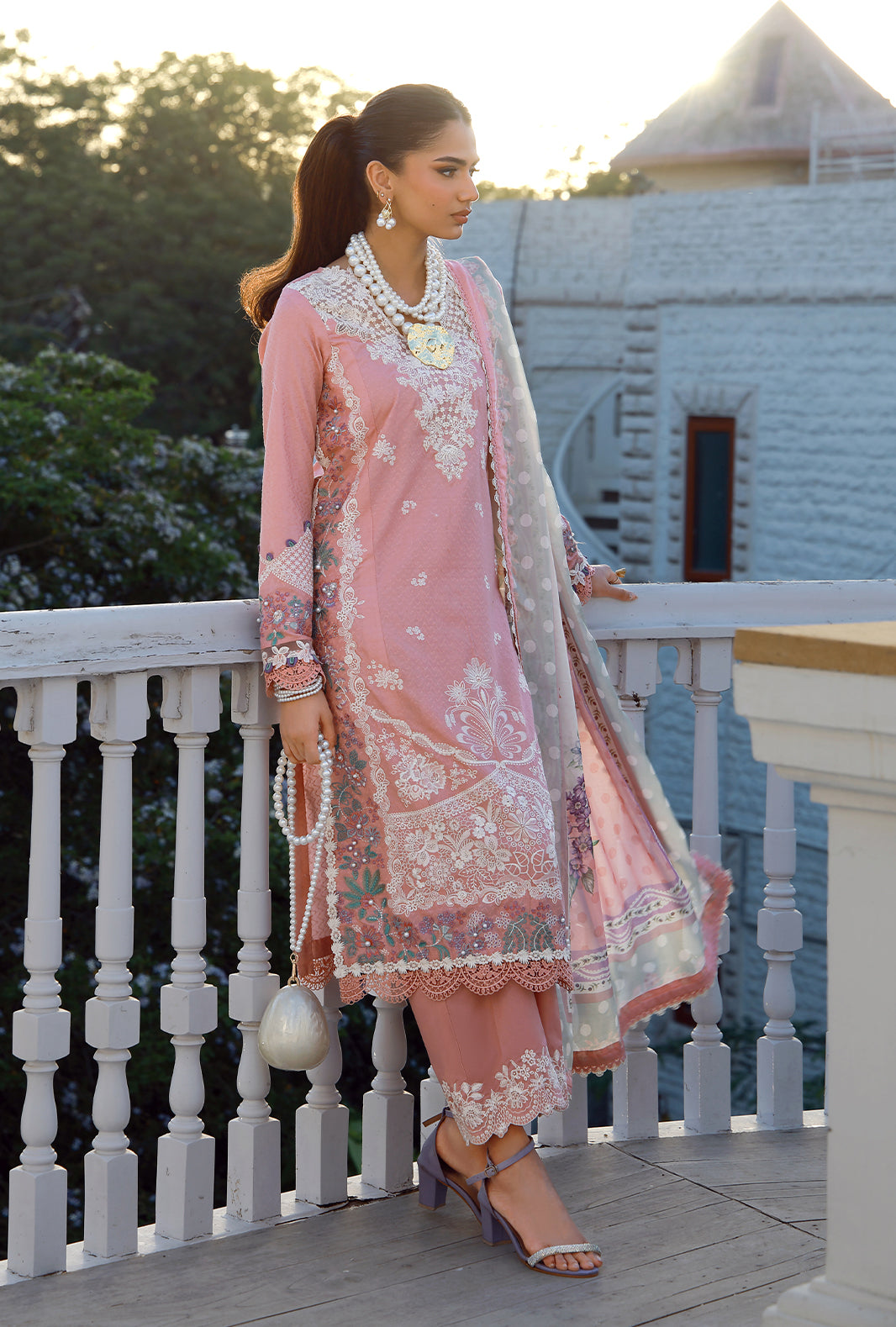 AJR Alif Signature Lawn – Sira