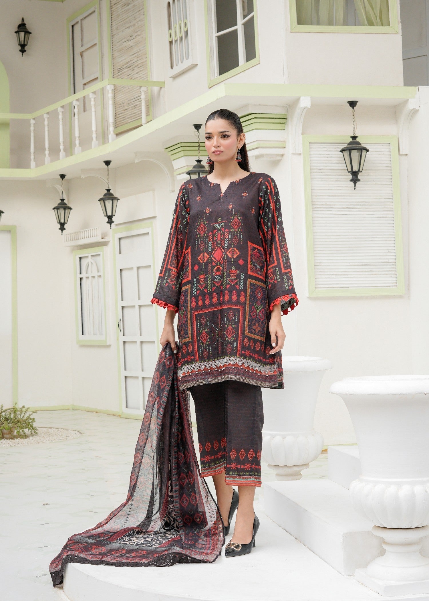 leno kara Unstitched in Charcoal black