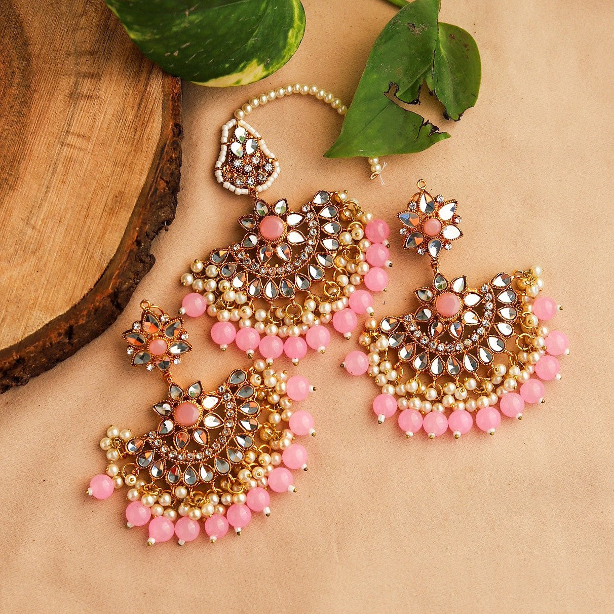 Jewelry Set in Pink Color by - Trendy Women Jewelry Set UDX0733