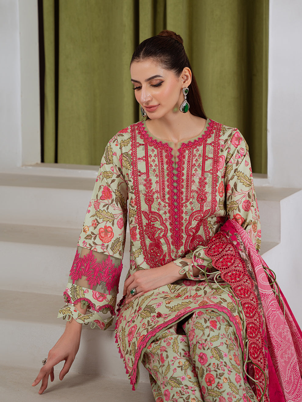 Bagh Lawn – 20784