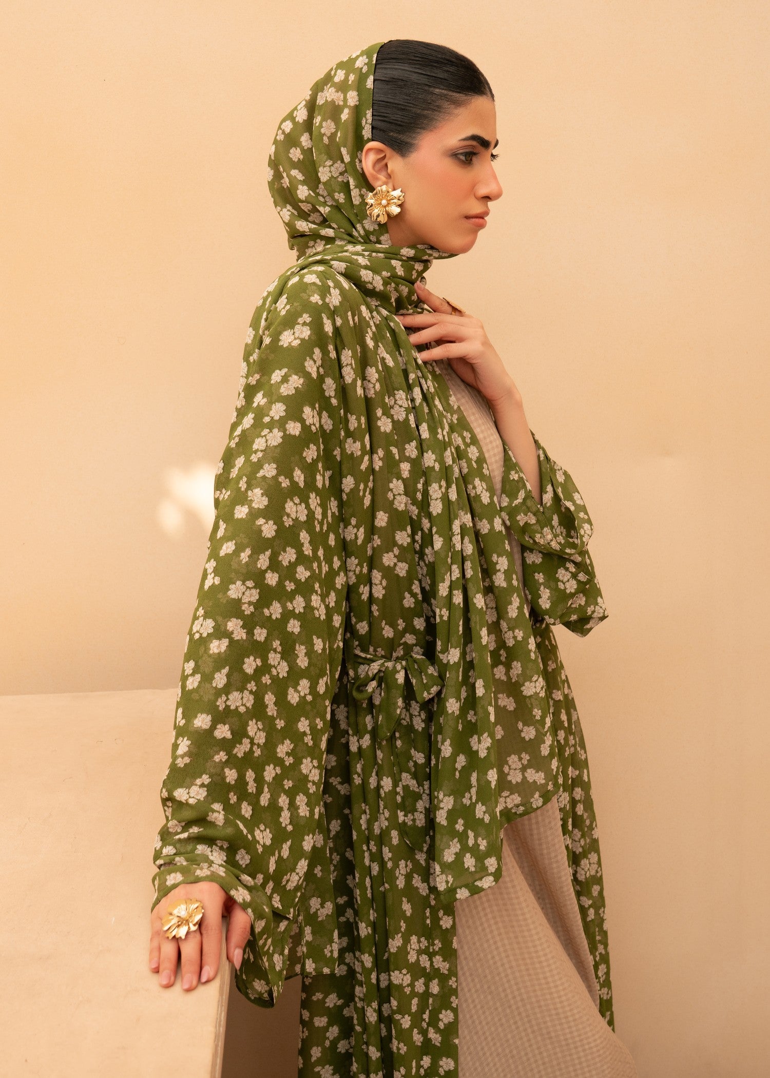 chiffon Abaya in Forest green, beige, multi