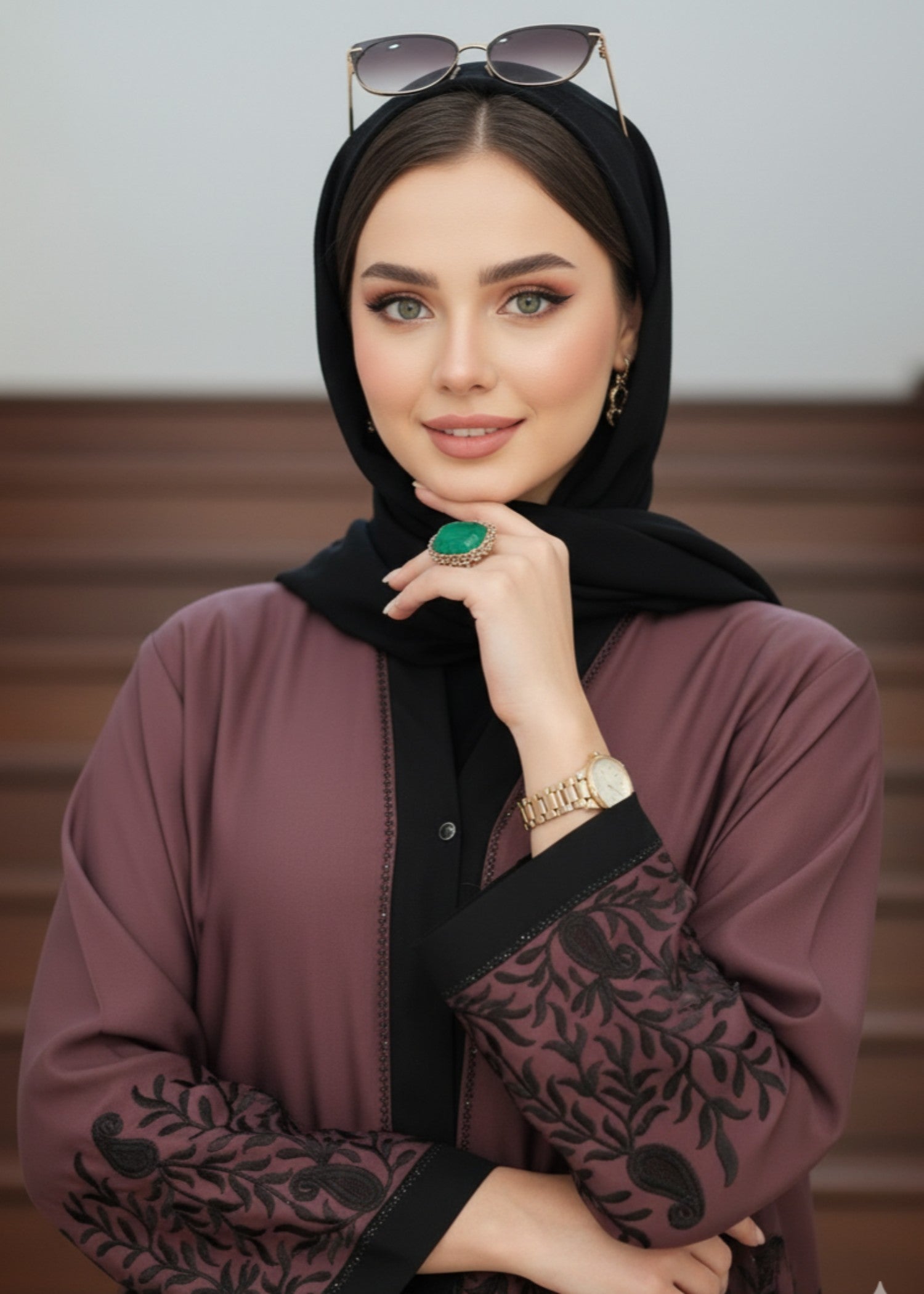 nidha Abaya in Black, dark raspberry
