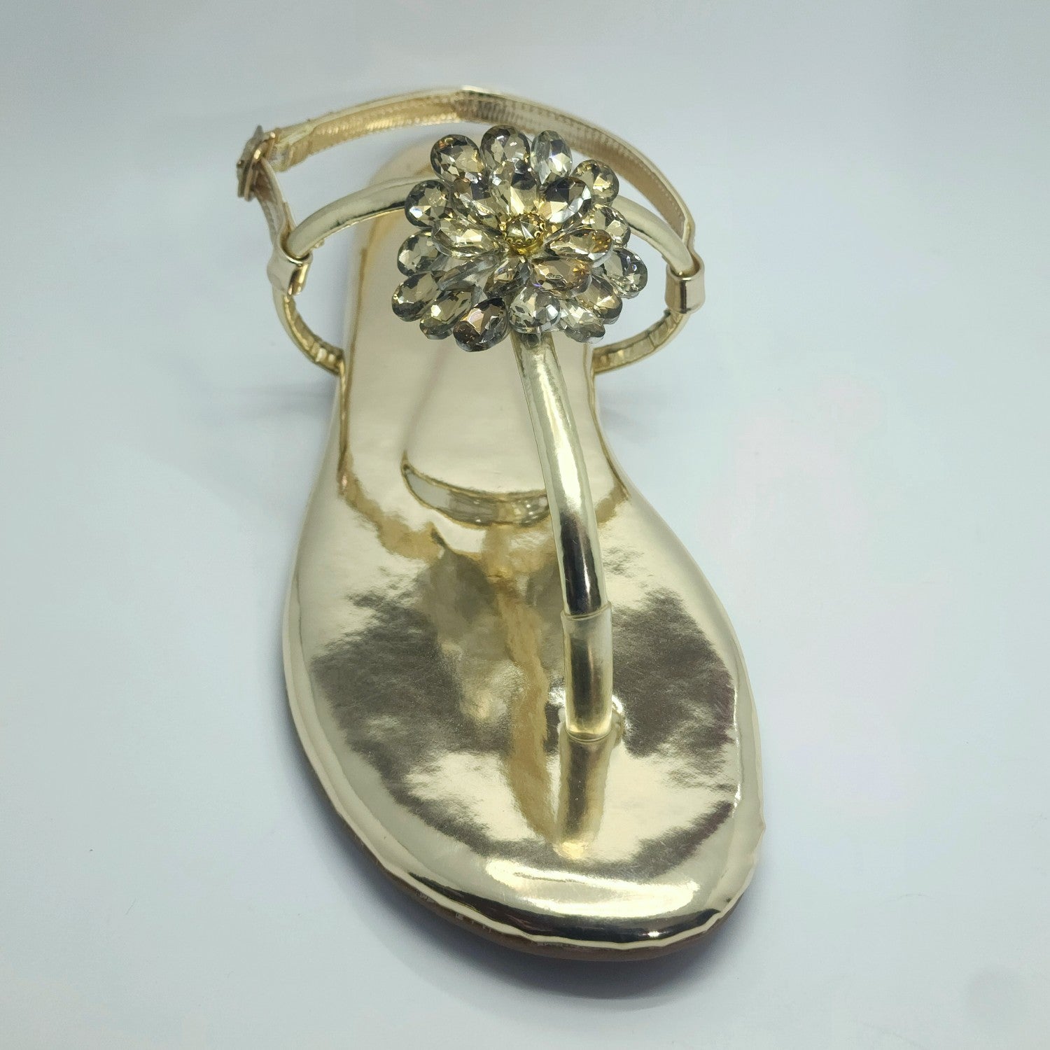 Flats in Gold by - High Quality Women Flats WKY3907