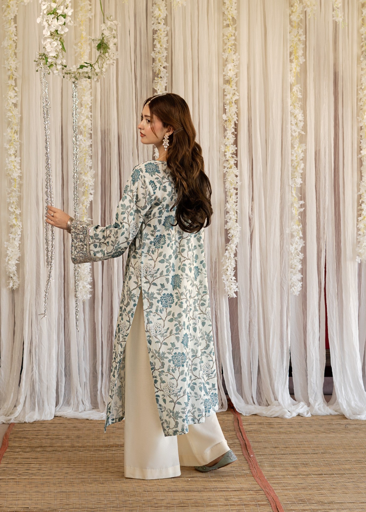 lawn Kurta Set in Off-white, steel blue