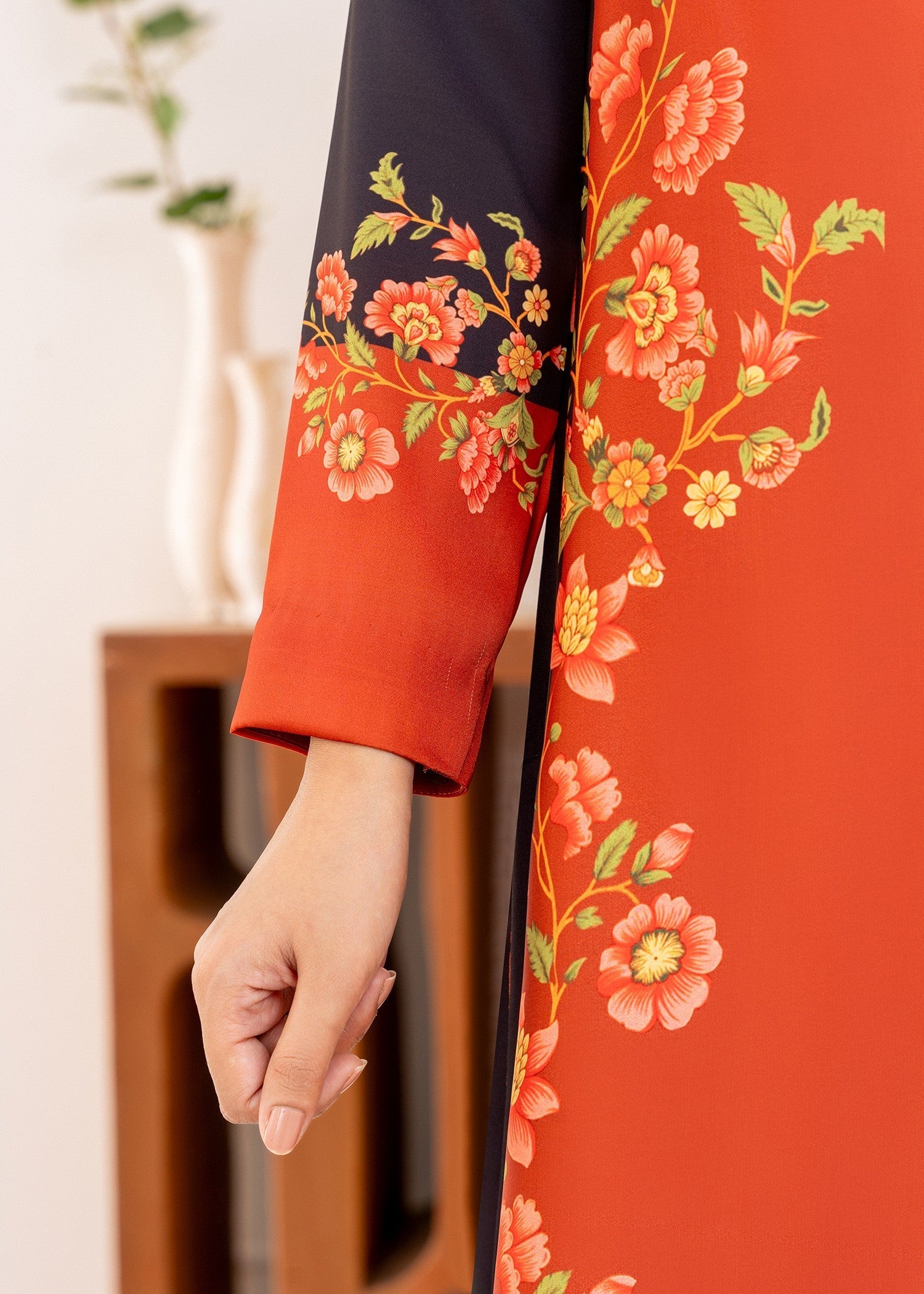 charmuse/shamooz Kurta Set in Tangerine
