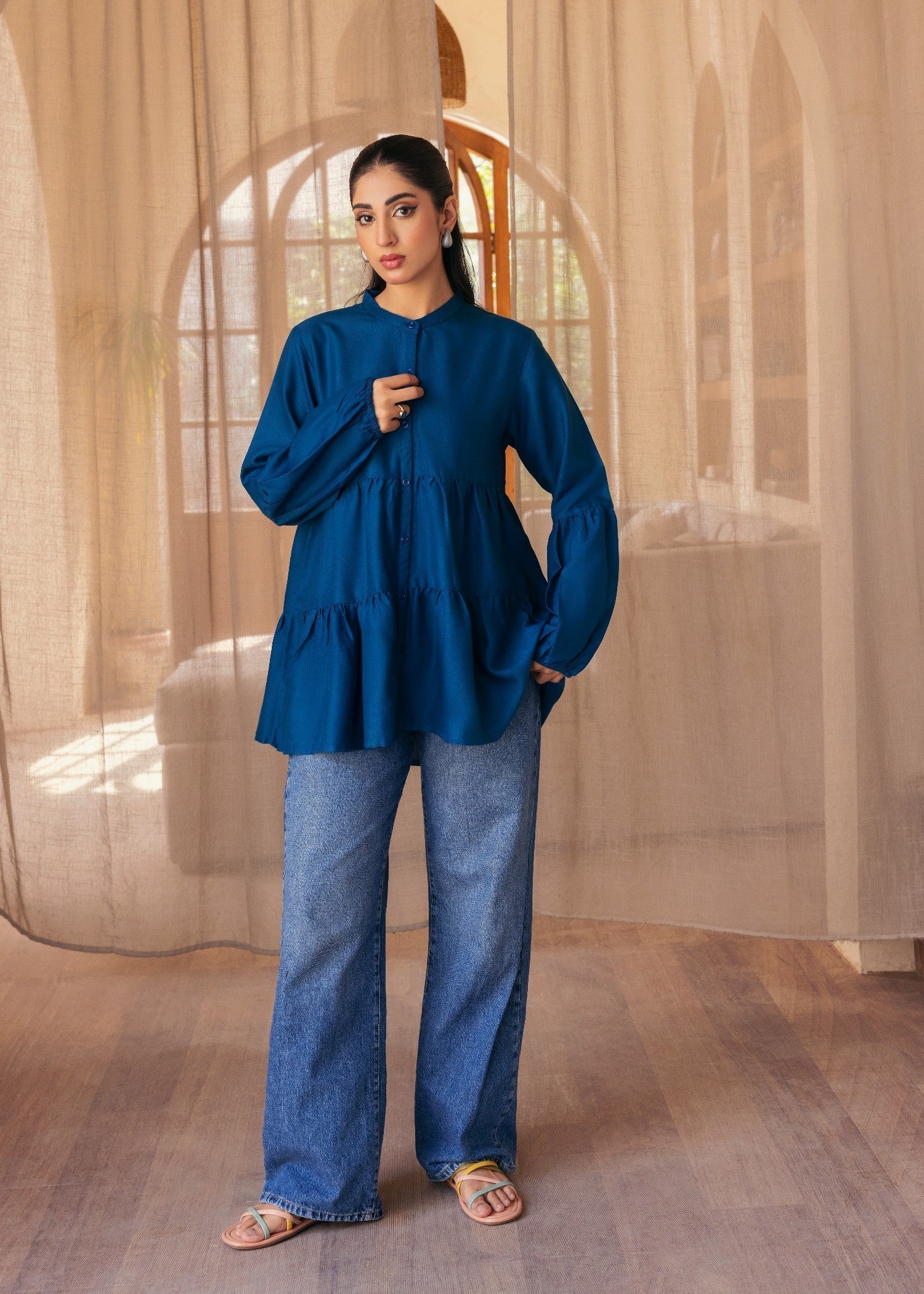 dhanak wool Top in Navy blue
