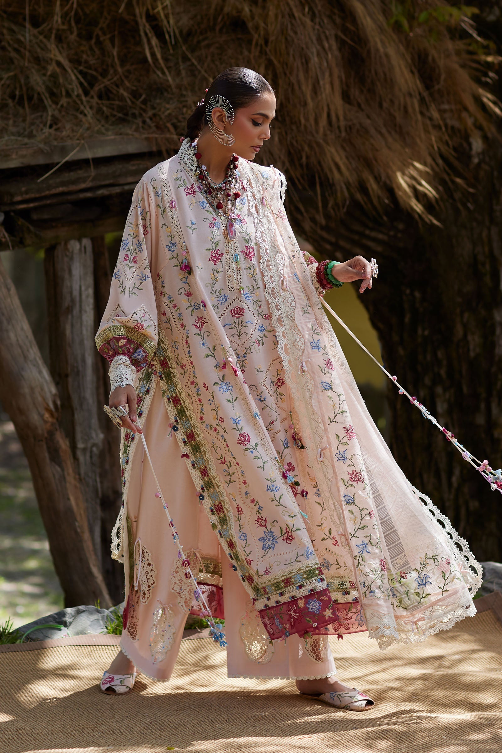Kashmee Luxury Eid Lawn – SOZRAAG (EL26-03 A)