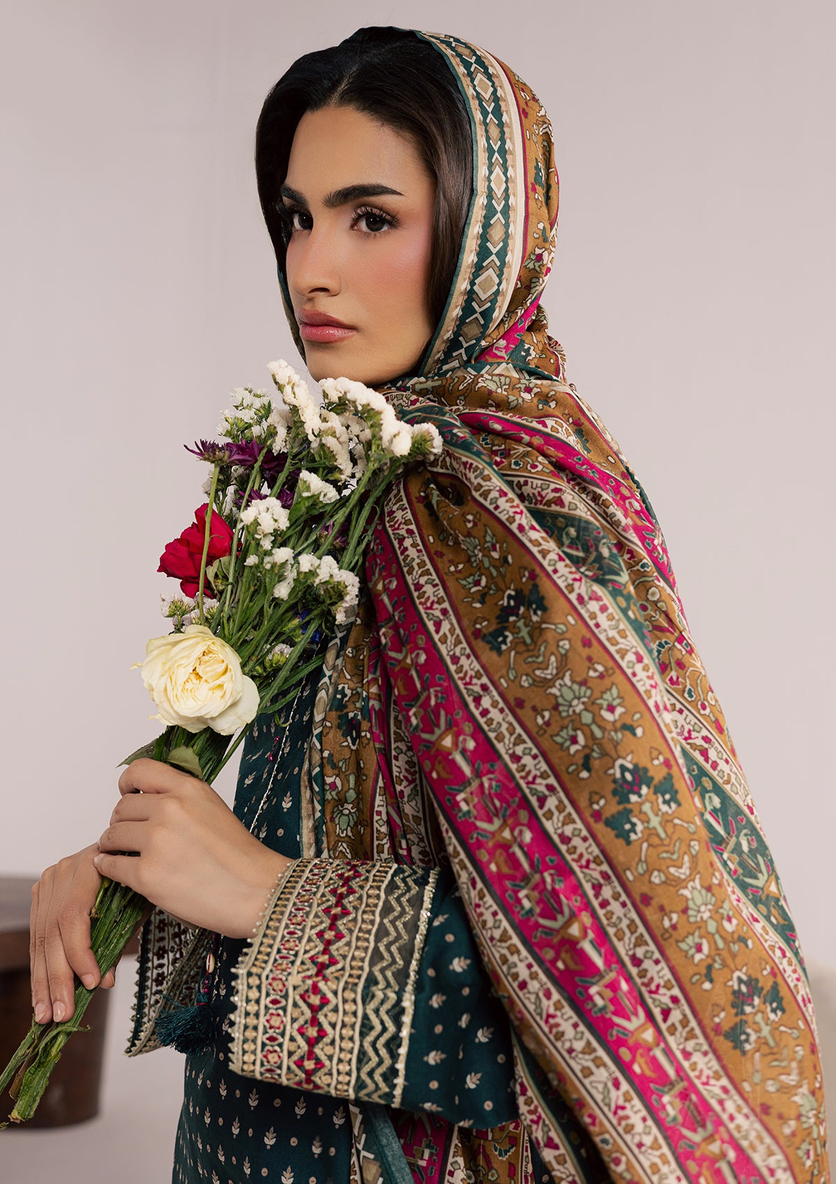 lawn Kurta Set in Forest green