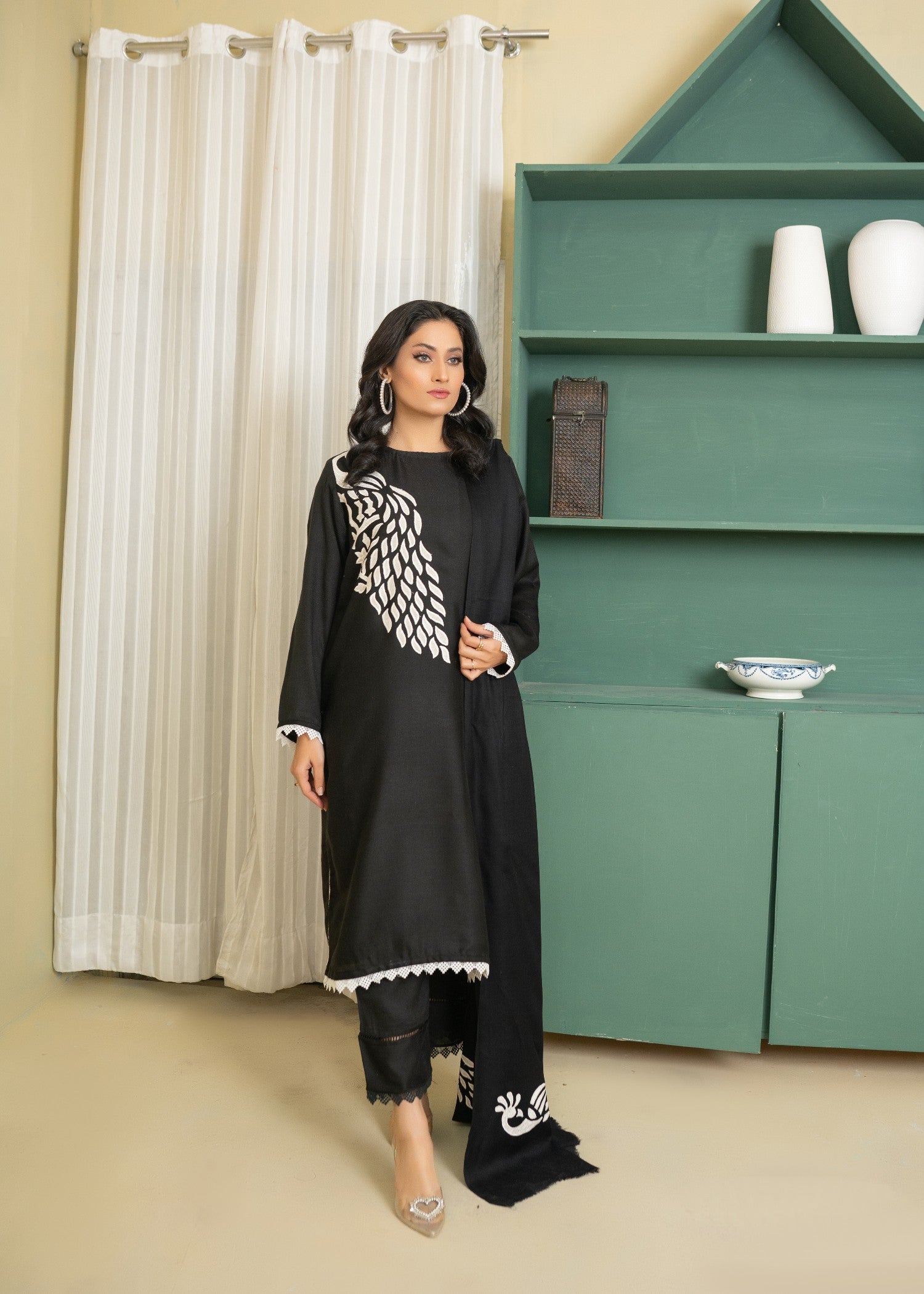 pashmina wool Kurta Set in Jet black