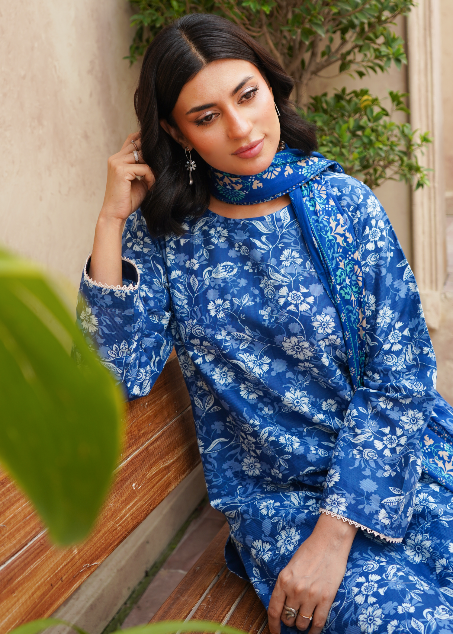dobby Kurta Set in Royal blue