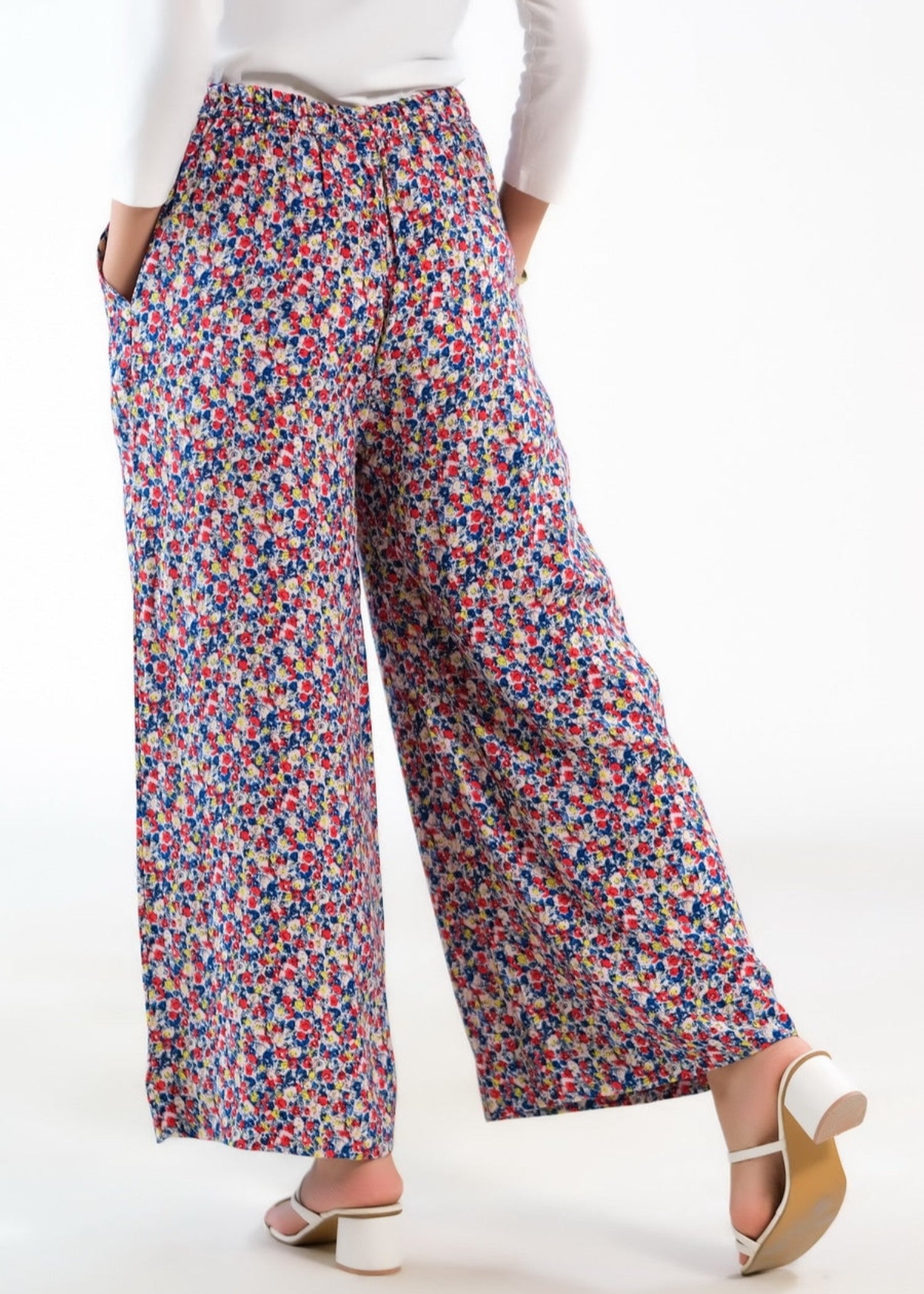 crepe Trousers in Multi