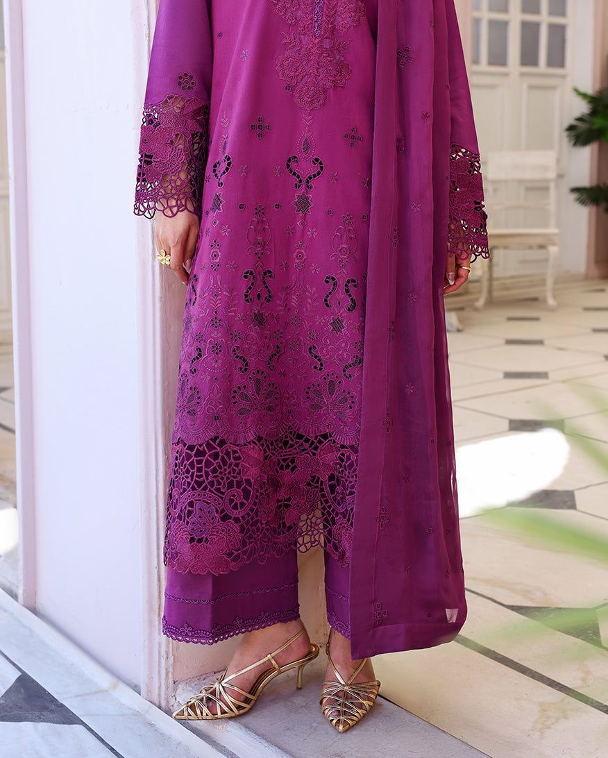Summer Chikankari Lawn Edit – Elan Bloom