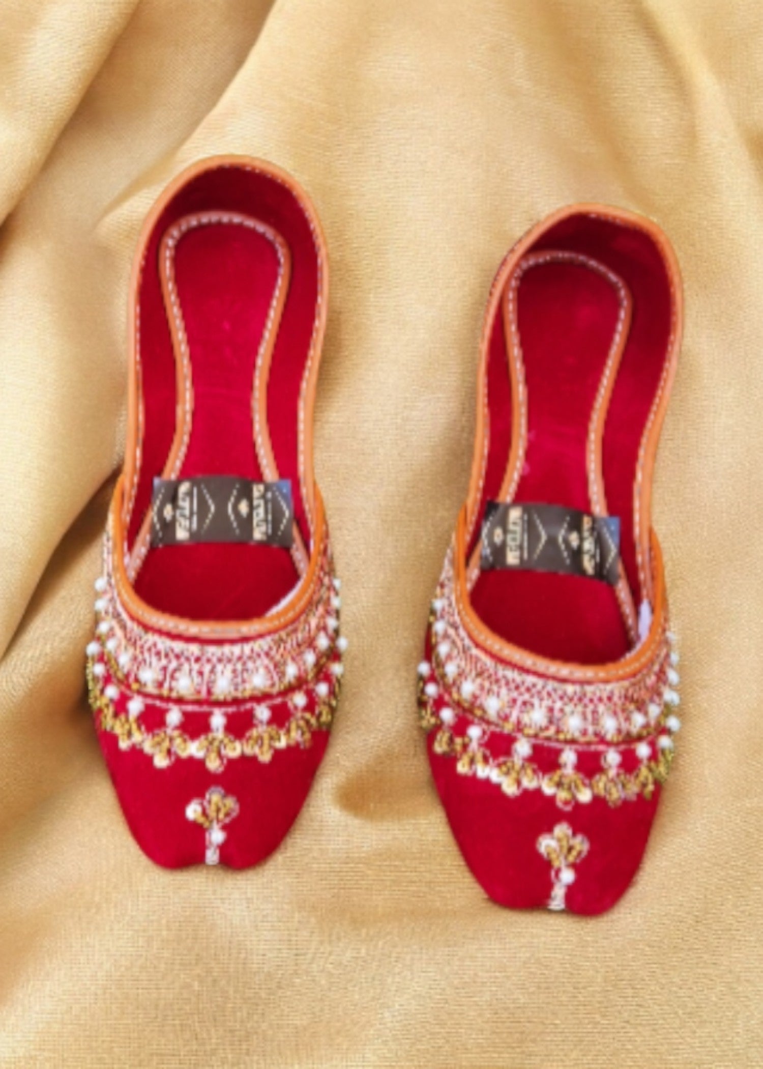 Khussa in Cardinal red by - High Quality Women Khussa BUG1151