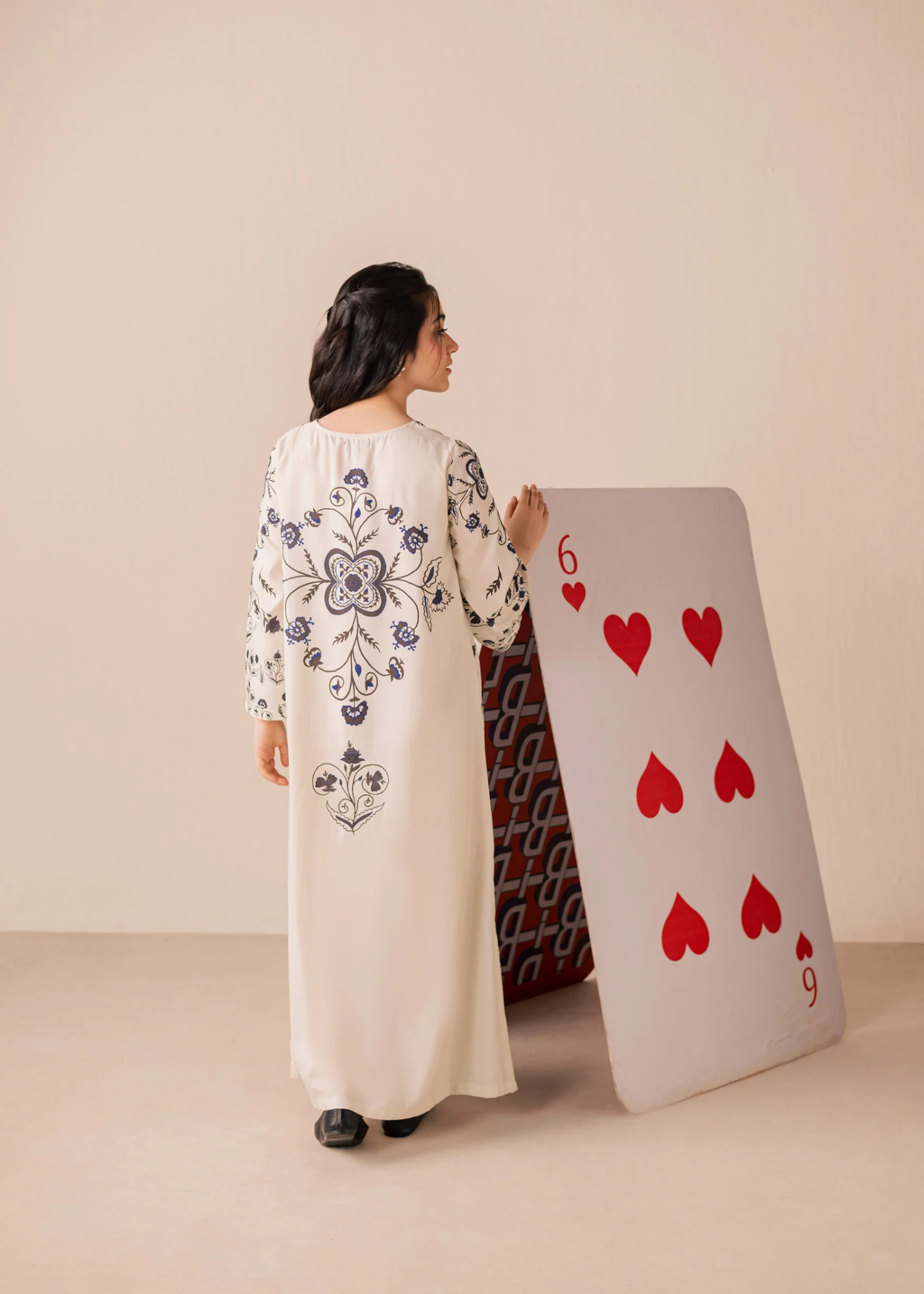 raw silk Kaftan in Pearl white
