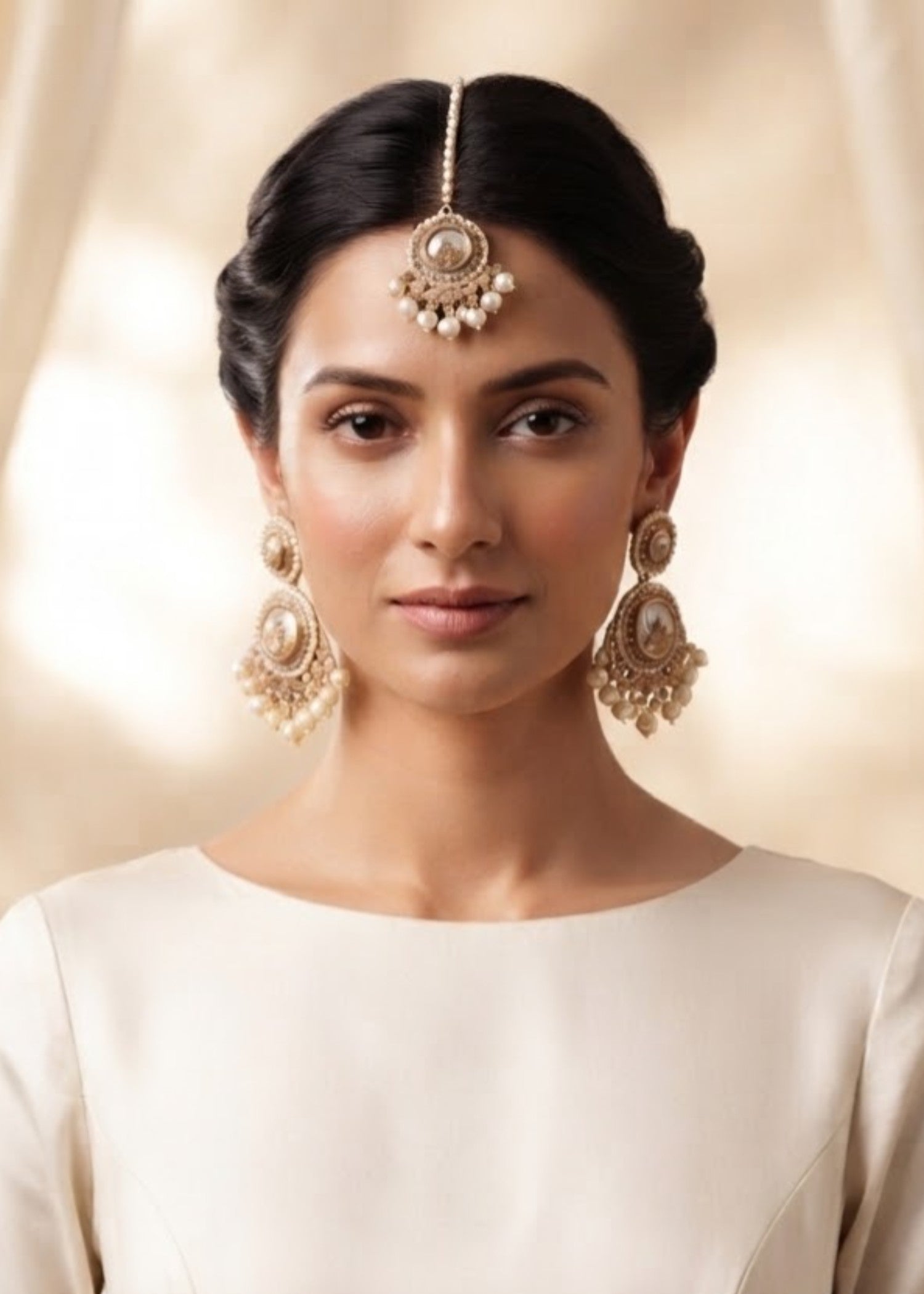 Jewelry Set in Pearl white, champagne Color by - Trendy Women Jewelry Set CGS5021
