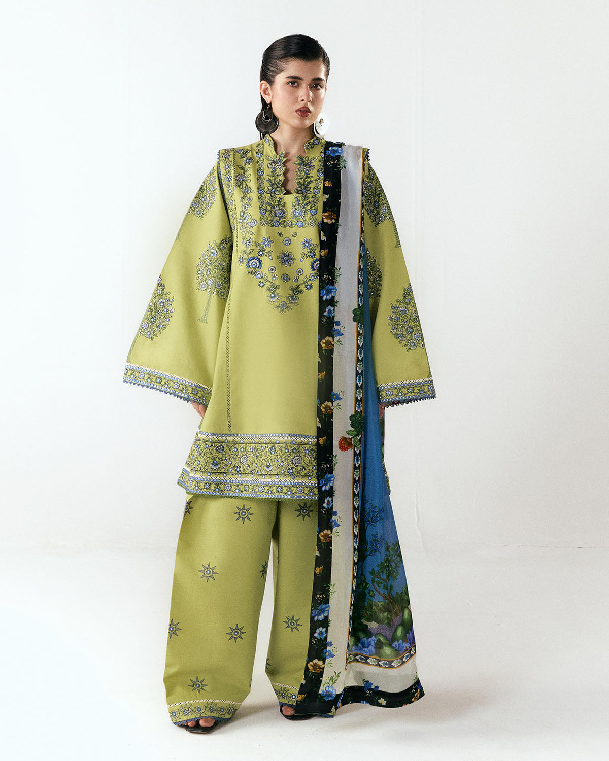 Jugnu Luxury Lawn Edit – Mai