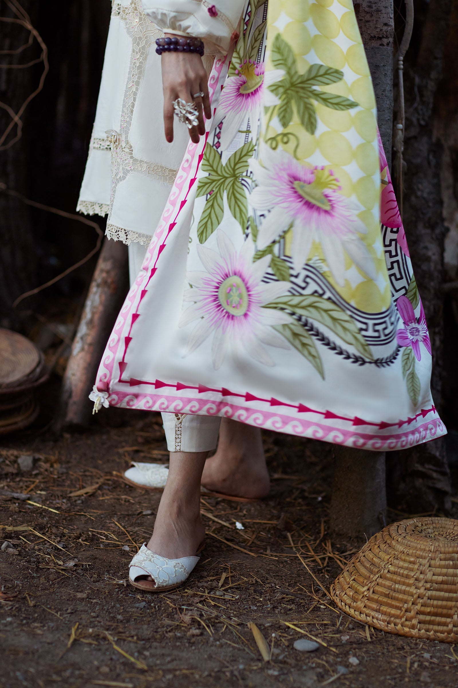 Kashmee Luxury Eid Lawn – ZÉRIN (EL26-11 B)