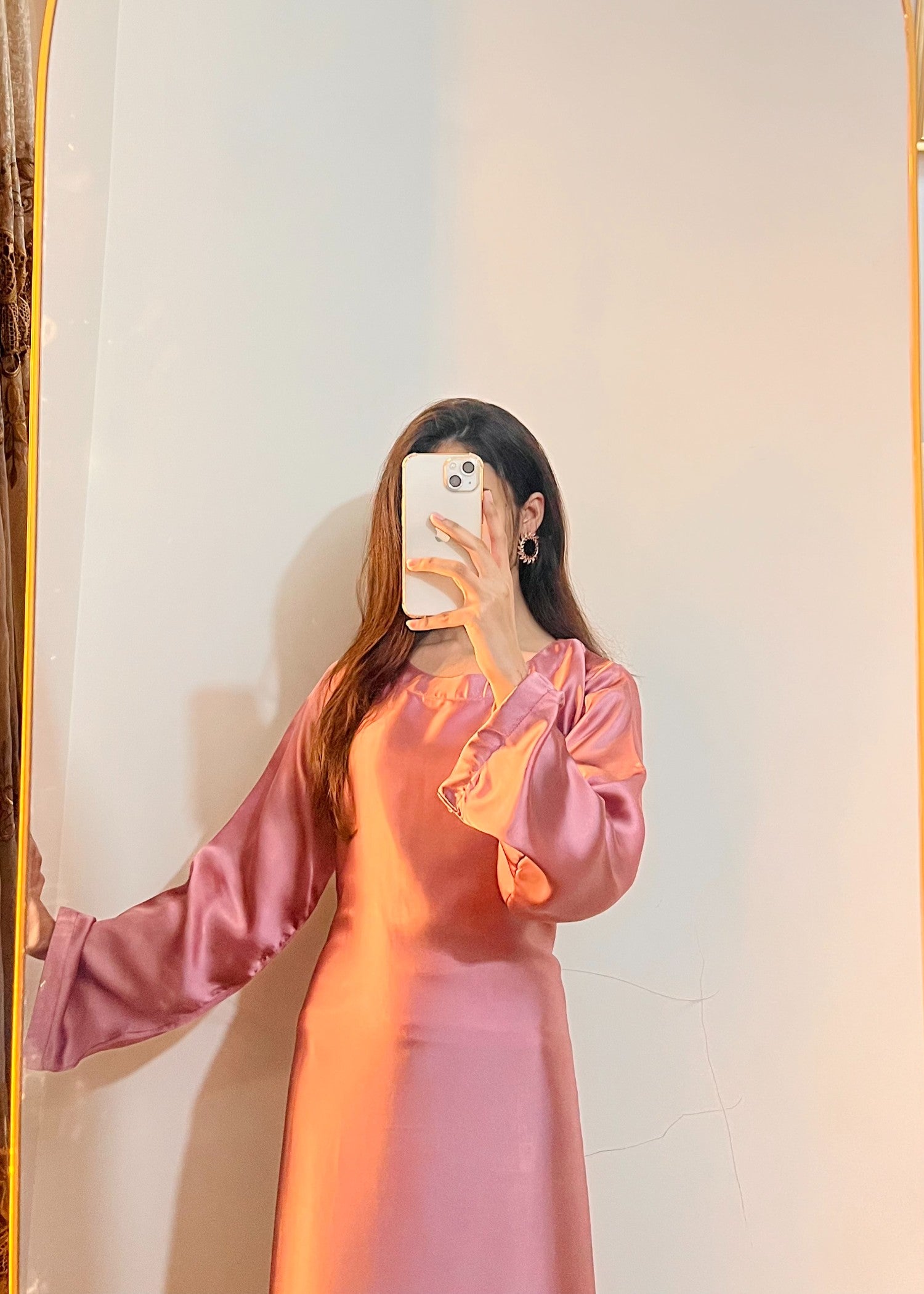silk Frock in Tea rose pink