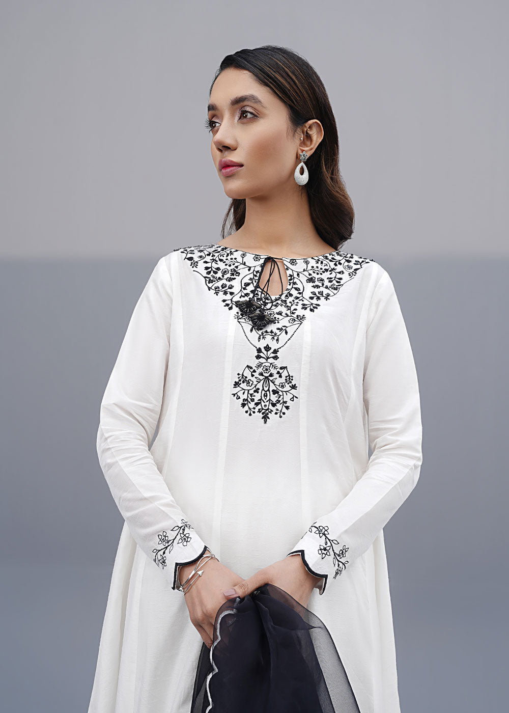 raw silk Pishwas in White