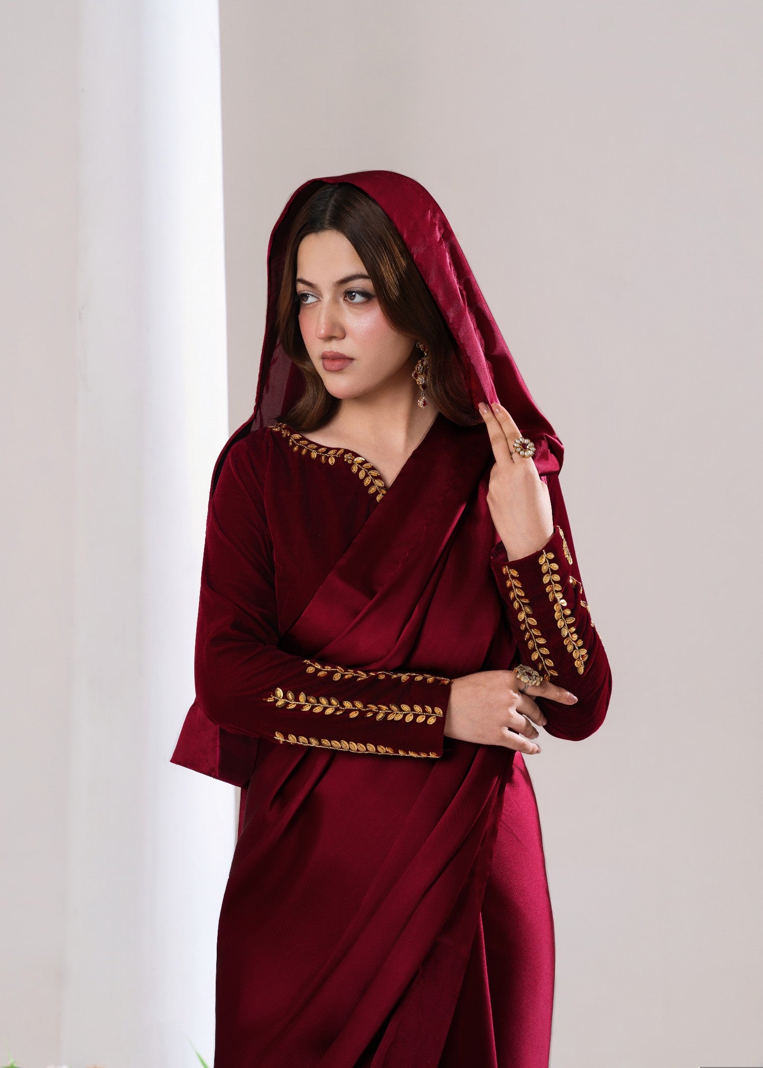 chinese micro velvet 9000 Saree in Maroon
