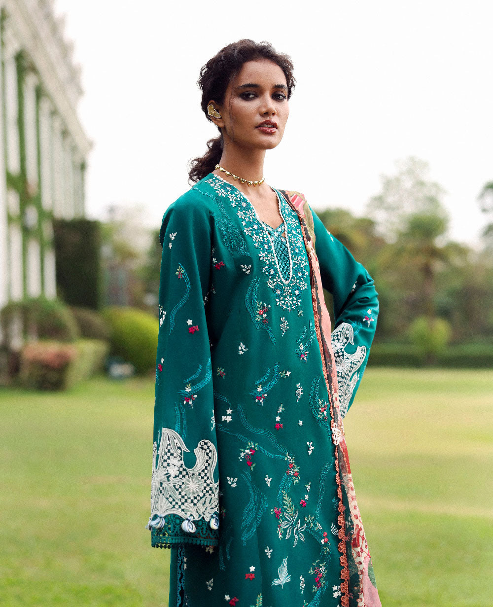 Lilas Lawn – Ziva