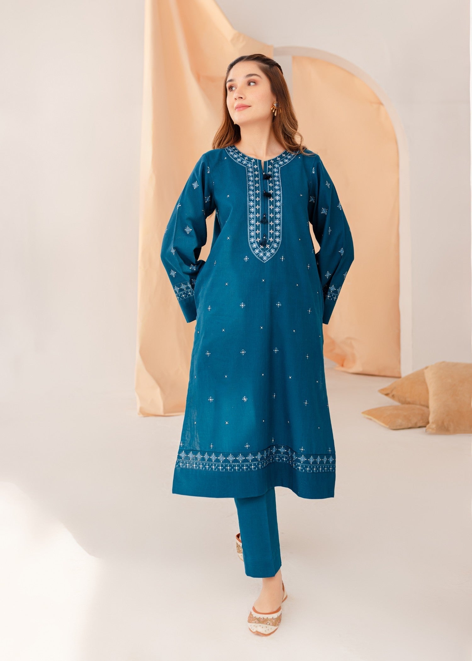 khaddar Kurta Set in Blue