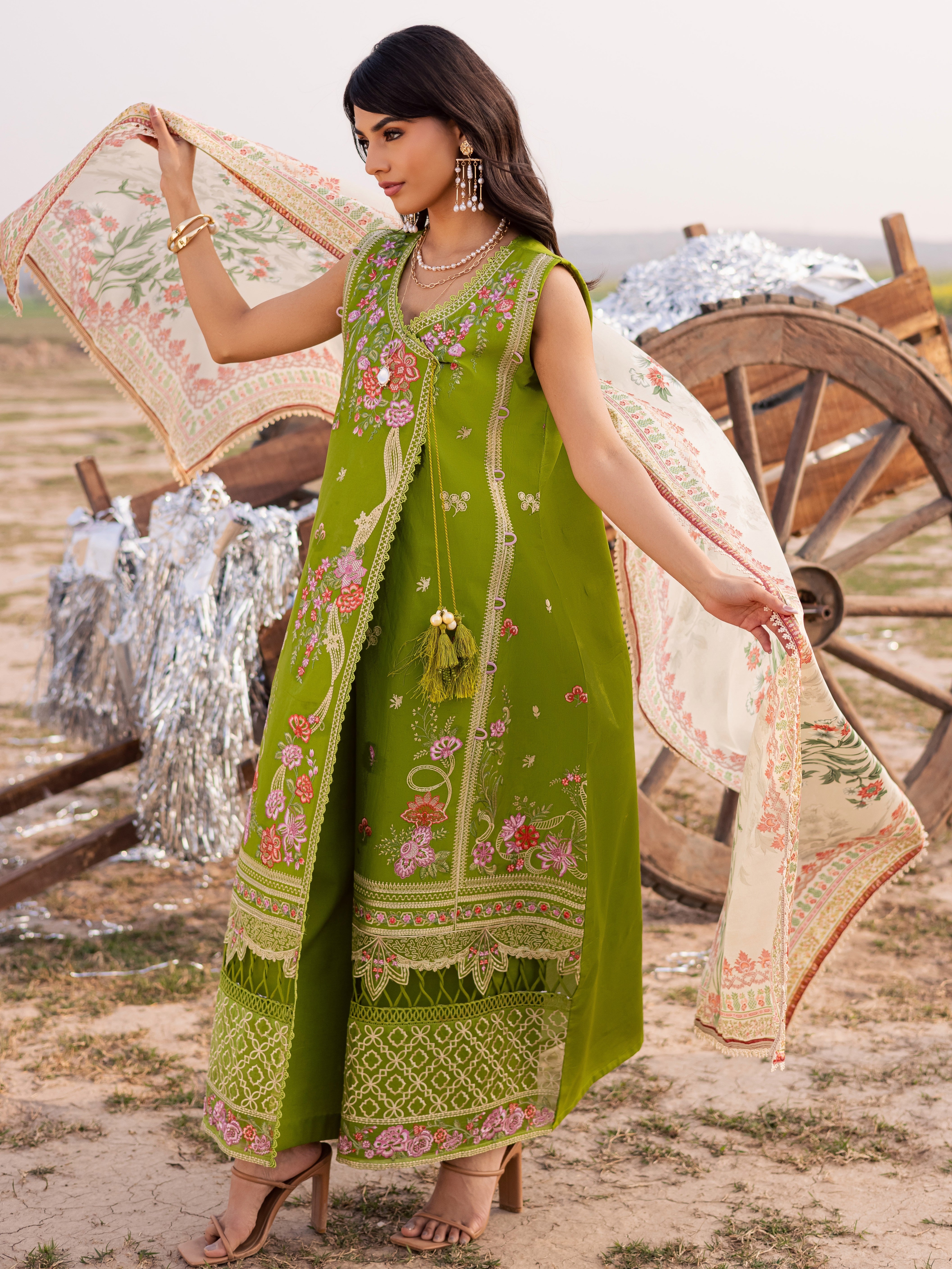 Dil-e-Raqsum Lawn – DQ-09