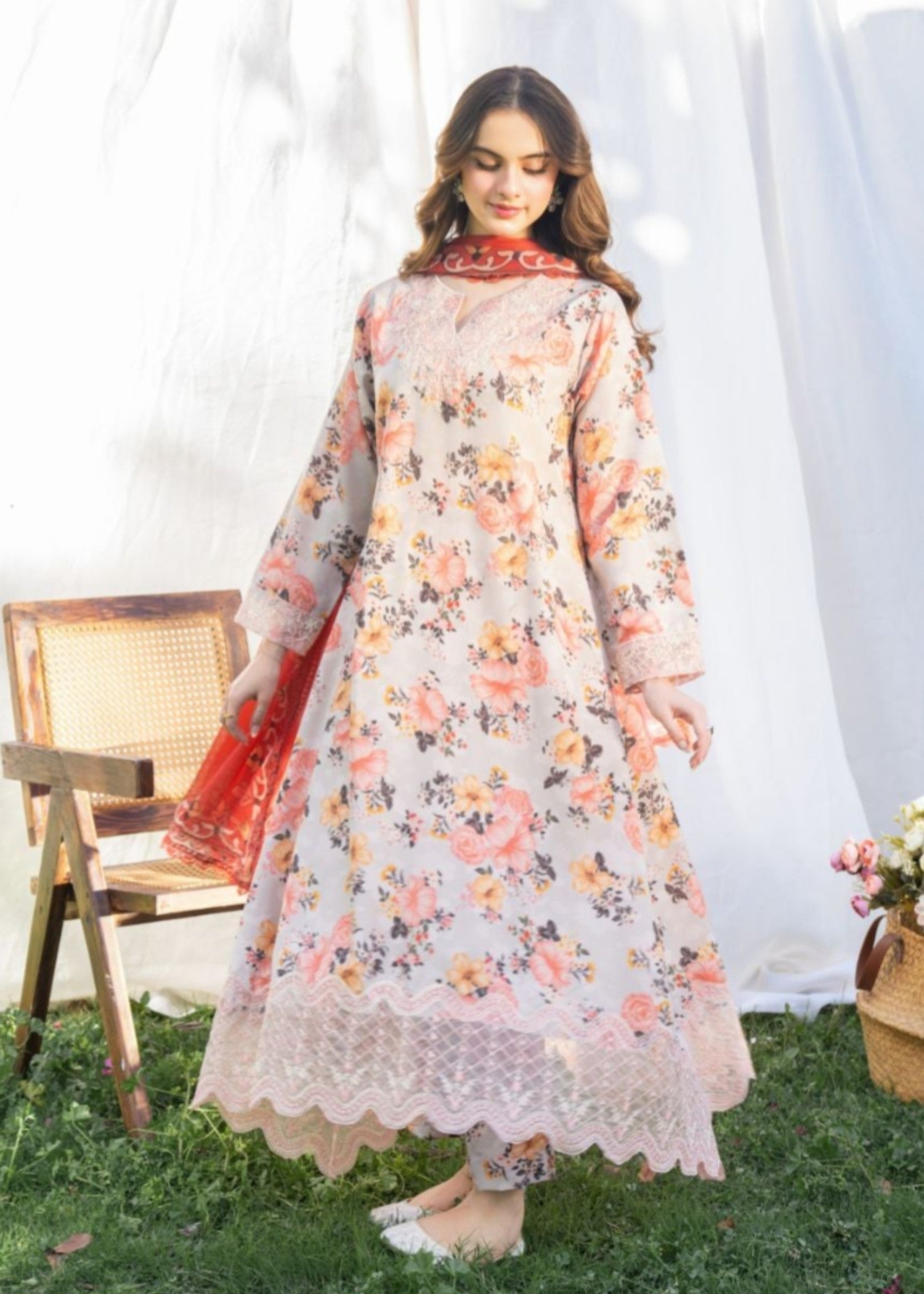 lawn Pishwas in Ivory