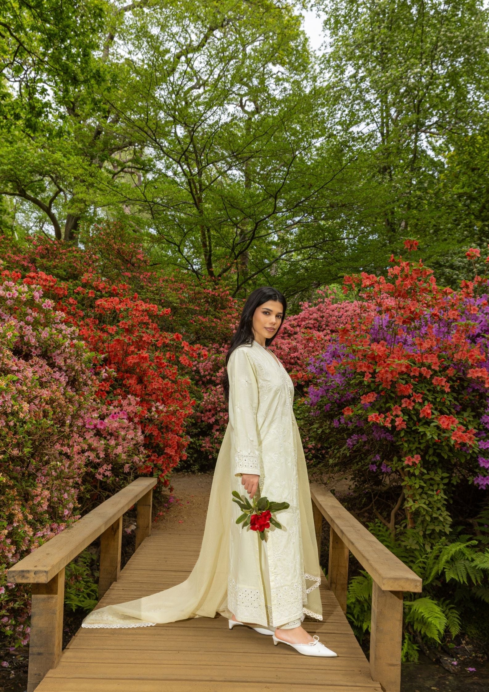lawn cotton Kurta Set in Light yellow
