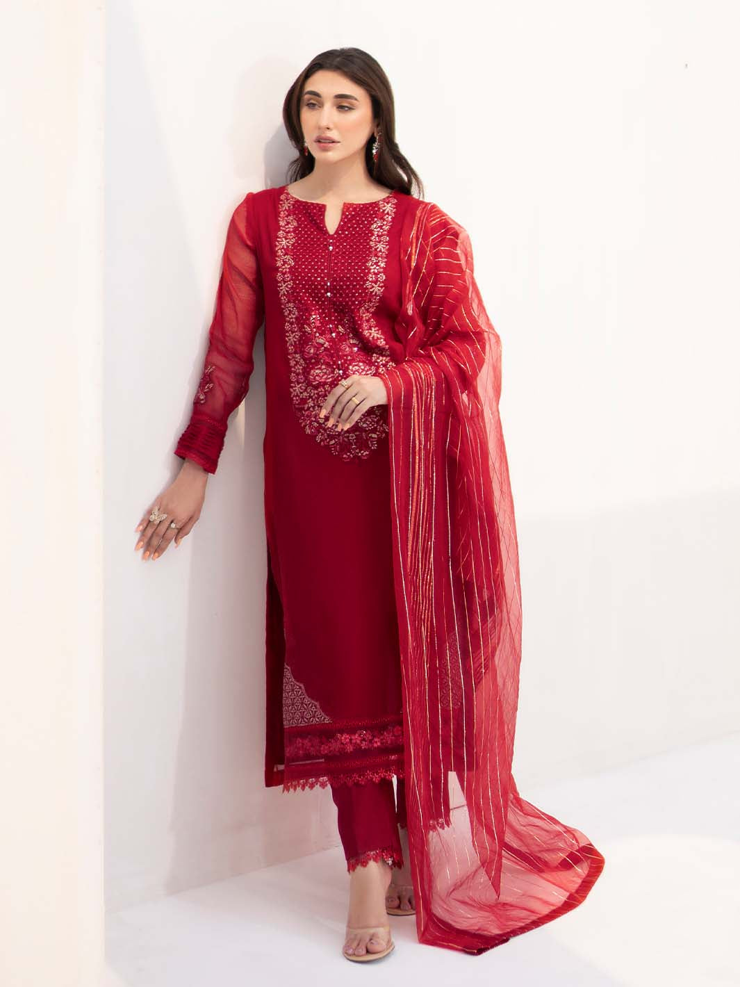 yarn dyed khaddi Kurta Set in Red